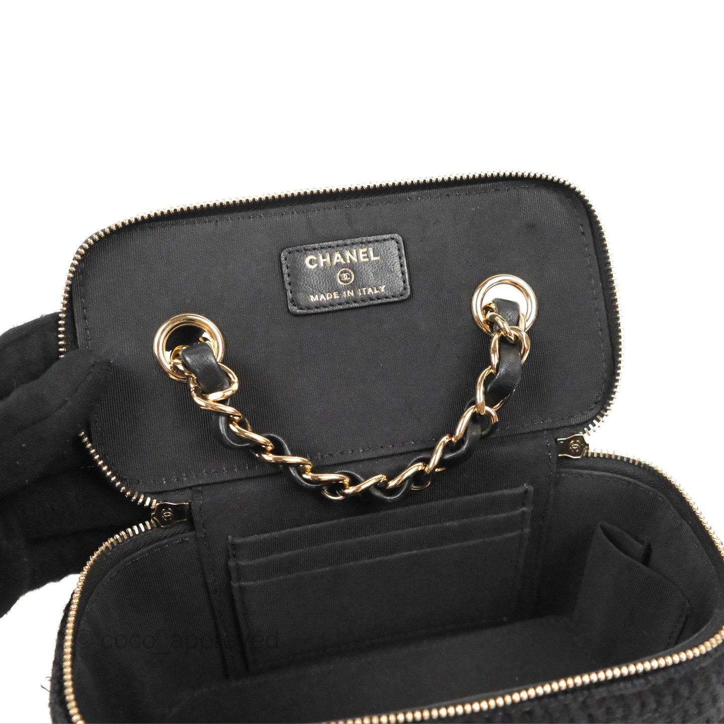 Chanel Vanity with Chain Crochet Black Lambskin Gold Hardware