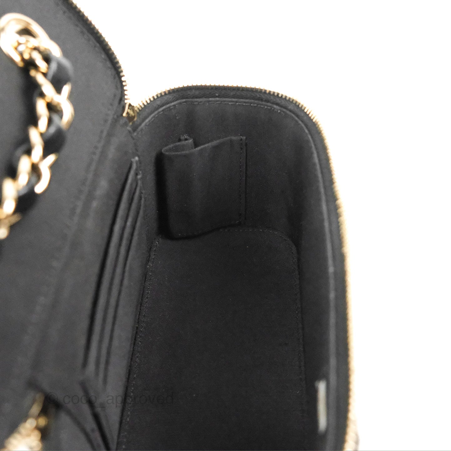 Chanel Vanity with Chain Crochet Black Lambskin Gold Hardware