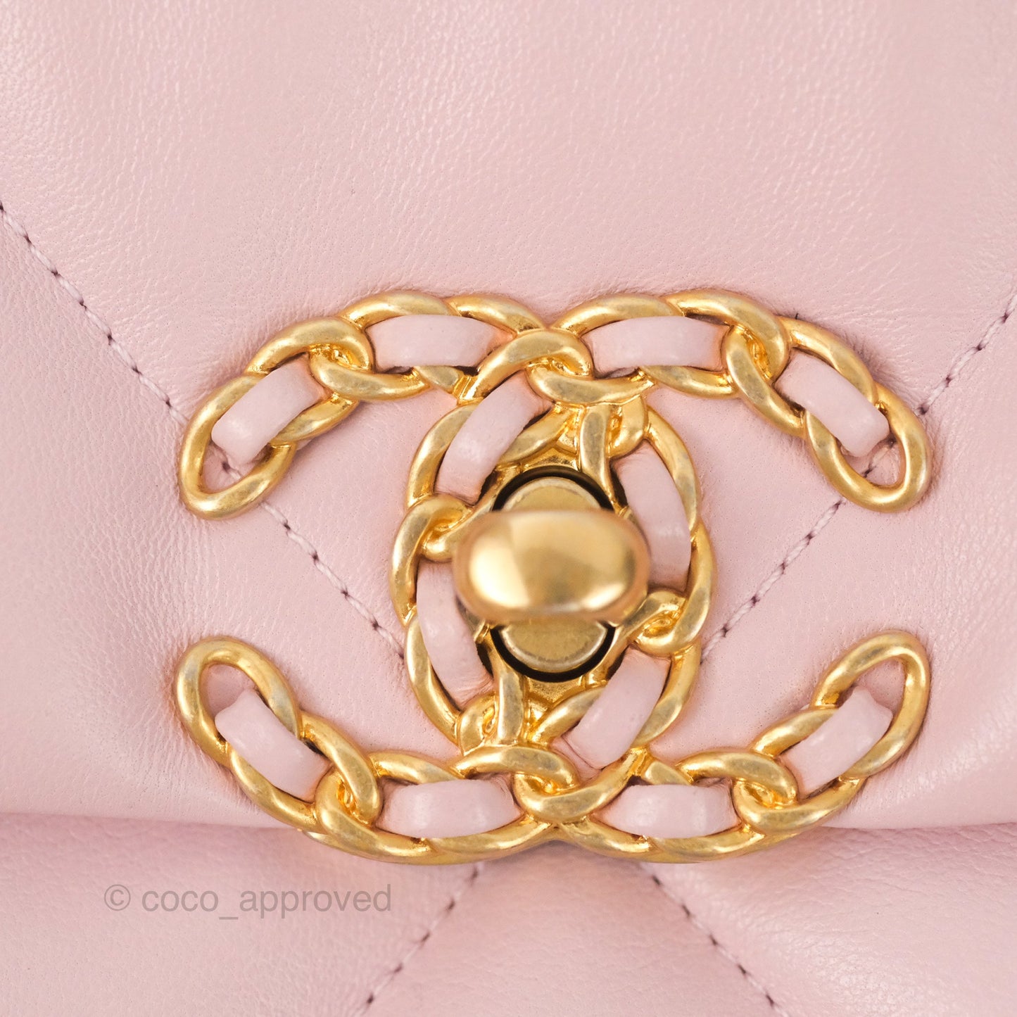 Chanel 19 Small Rose Clair Lambskin Mixed Hardware 21S