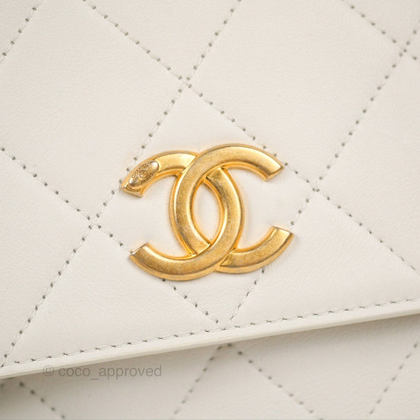 Chanel Hobo Bag White Calfskin Aged Gold Hardware 21S