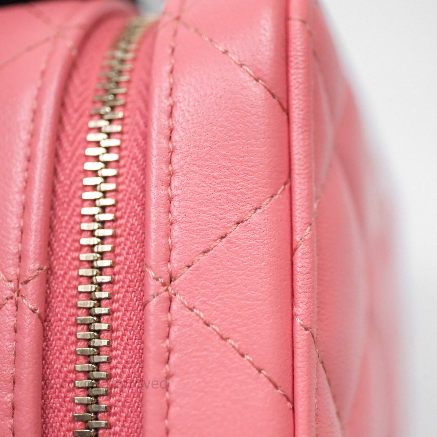 Chanel Top Handle Vanity Case Pink Lambskin Aged Gold Hardware