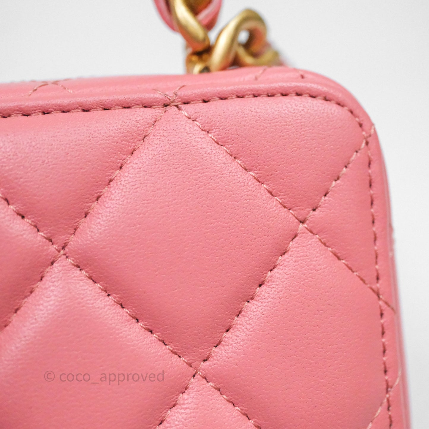 Chanel Top Handle Vanity Case Pink Lambskin Aged Gold Hardware