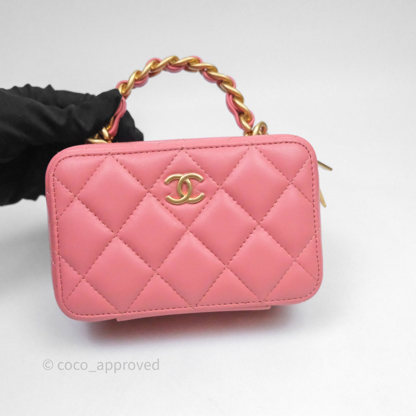 Chanel Top Handle Vanity Case Pink Lambskin Aged Gold Hardware