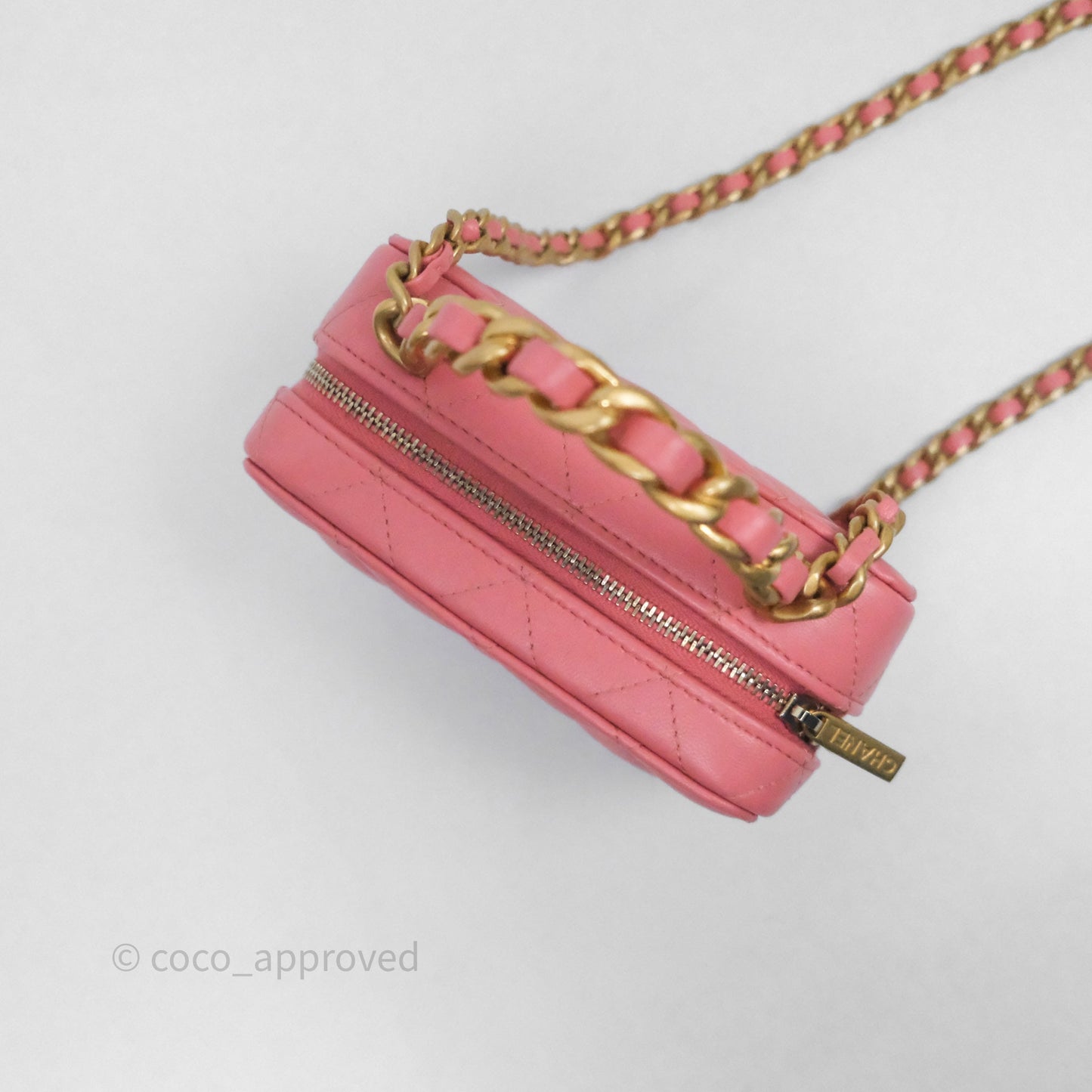 Chanel Top Handle Vanity Case Pink Lambskin Aged Gold Hardware