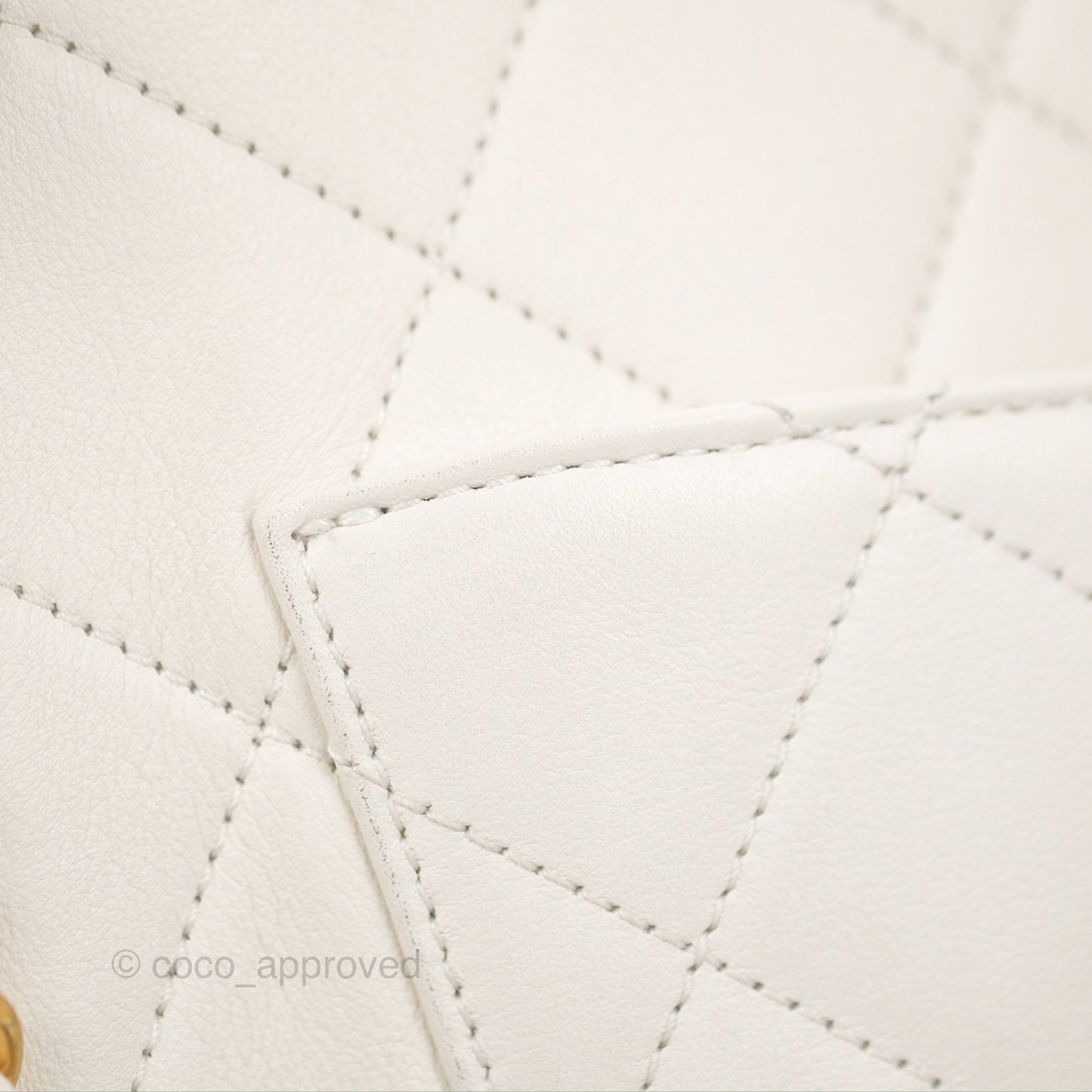Chanel Hobo Bag White Calfskin Aged Gold Hardware 21S