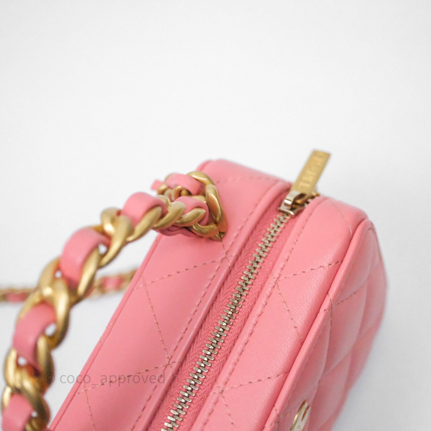 Chanel Top Handle Vanity Case Pink Lambskin Aged Gold Hardware