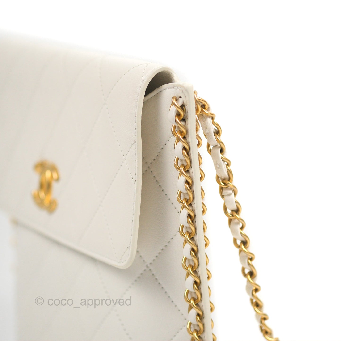 Chanel Hobo Bag White Calfskin Aged Gold Hardware 21S