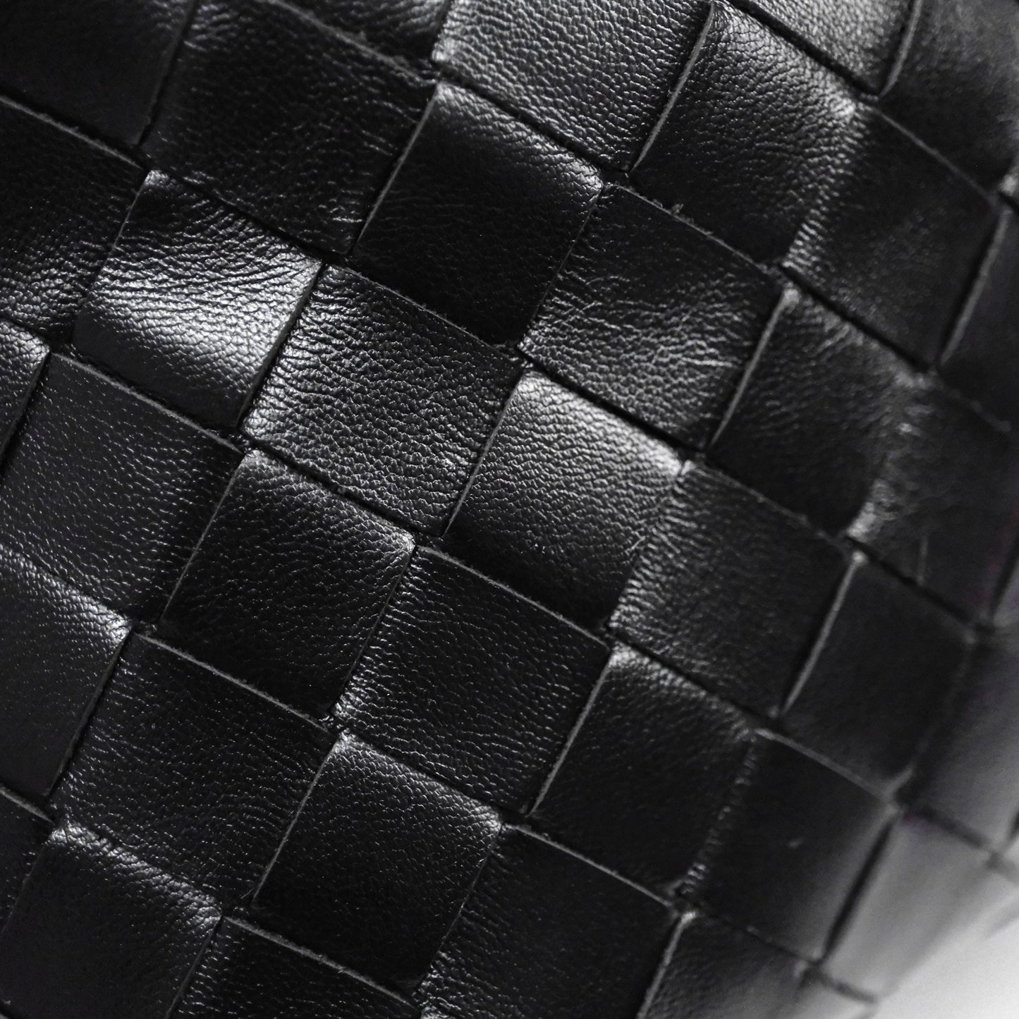 Bottega Veneta Mini Wallace Bag Black