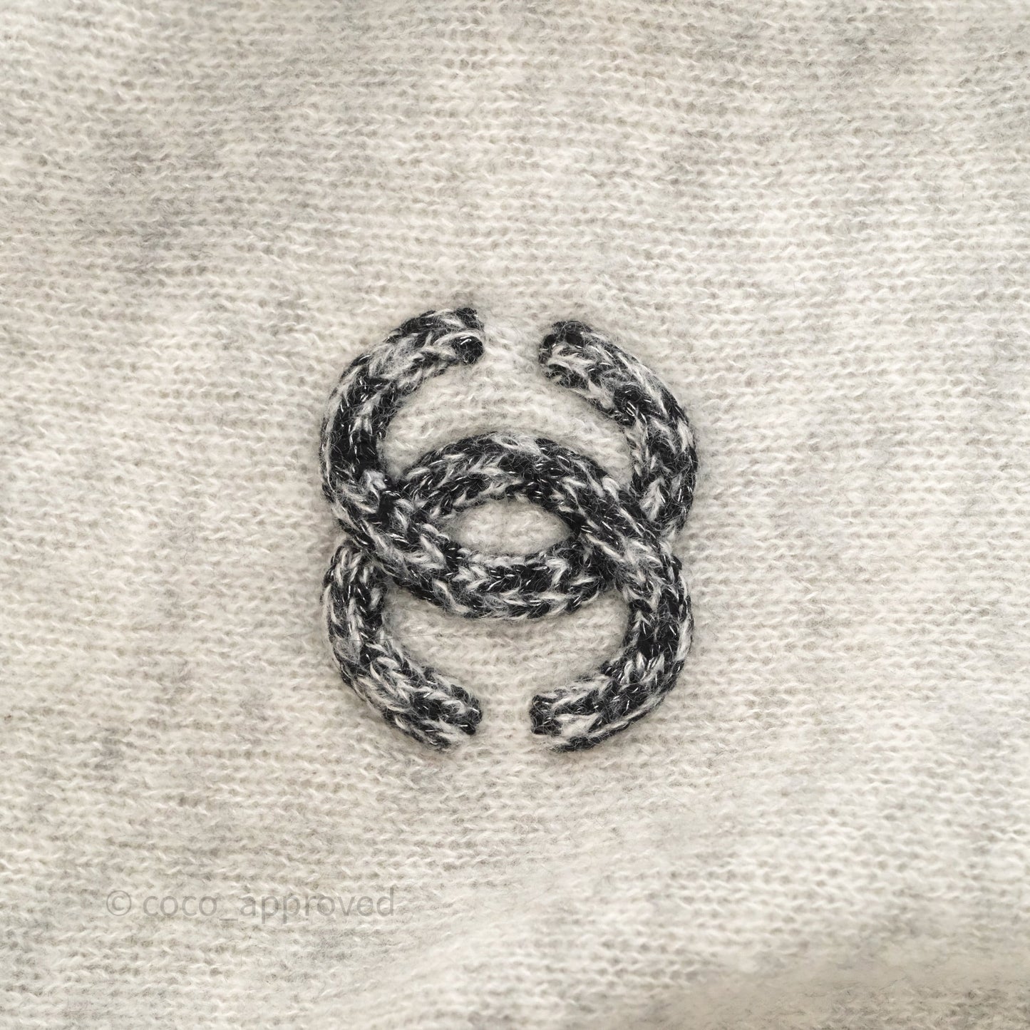 Chanel CC Cashmere Scarf Grey 23B