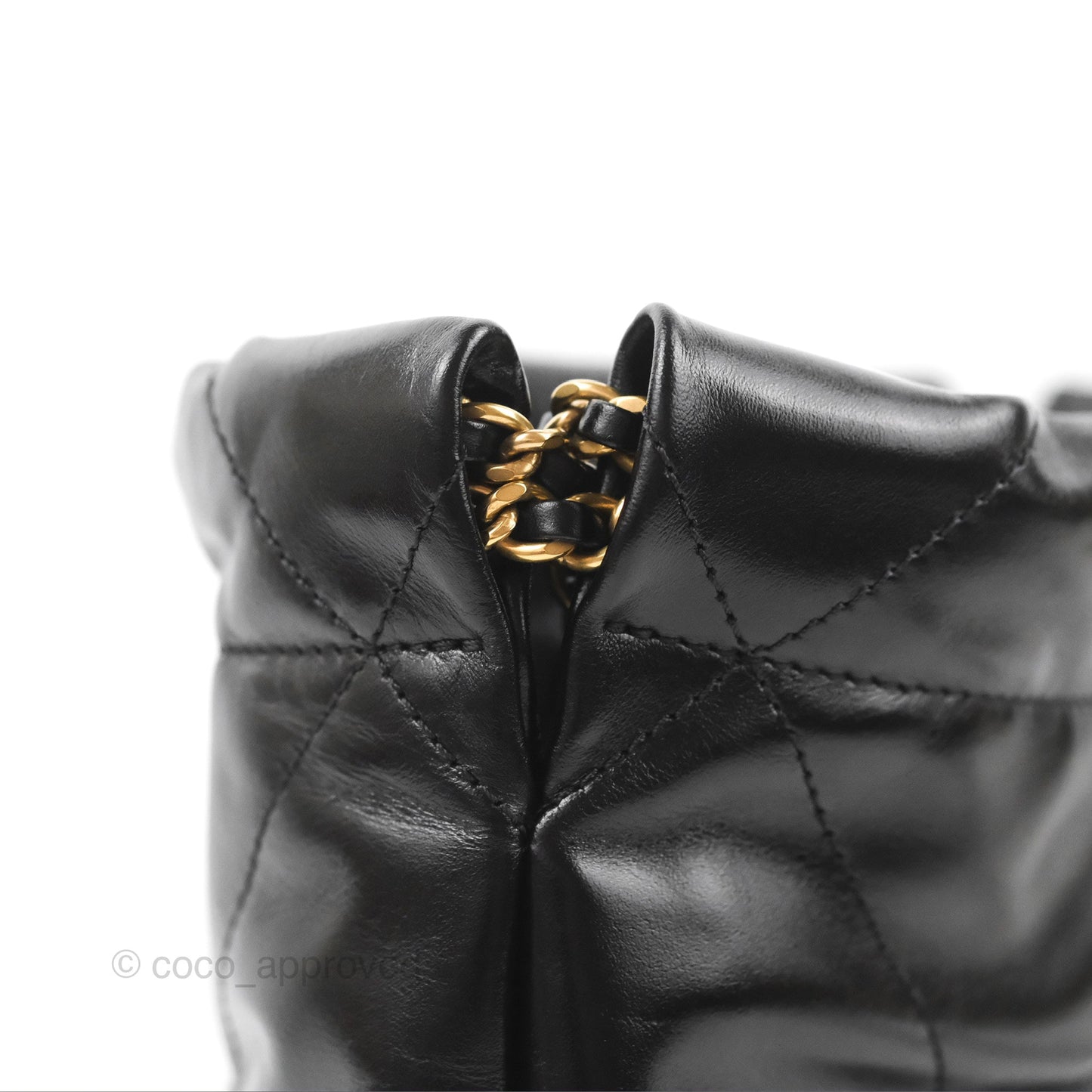 Chanel 22 Mini Bag Black Shiny Crumpled Calfskin