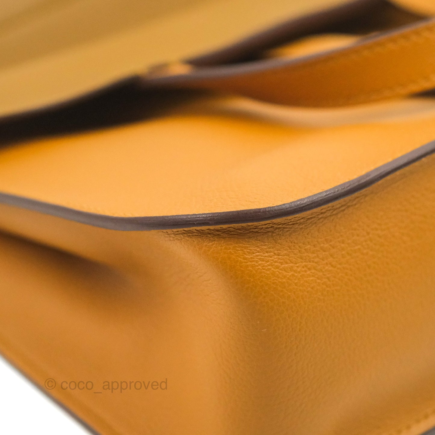 Hermès Halzan 25 Caramel Evercolour Gold Hardware