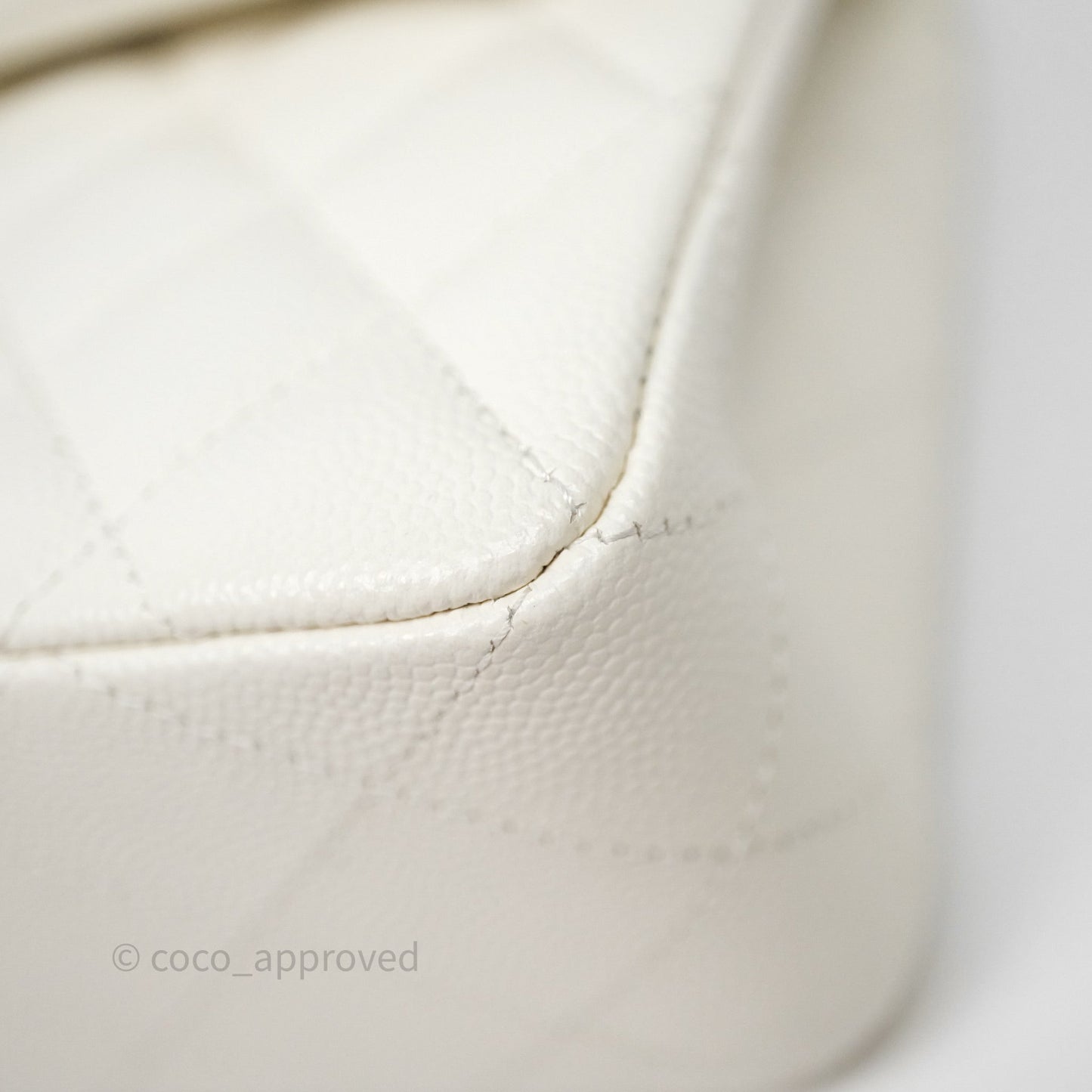 Chanel Classic Quilted Small S/M Flap Ivory White Caviar Gold Hardware