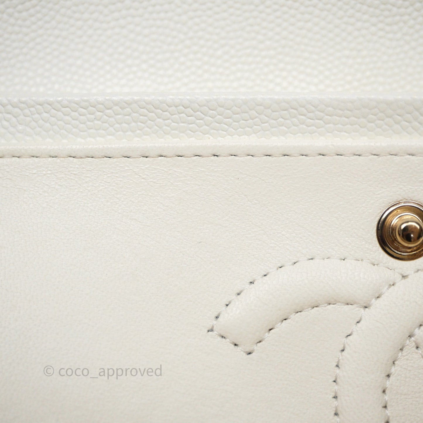 Chanel Classic Quilted Small S/M Flap Ivory White Caviar Gold Hardware
