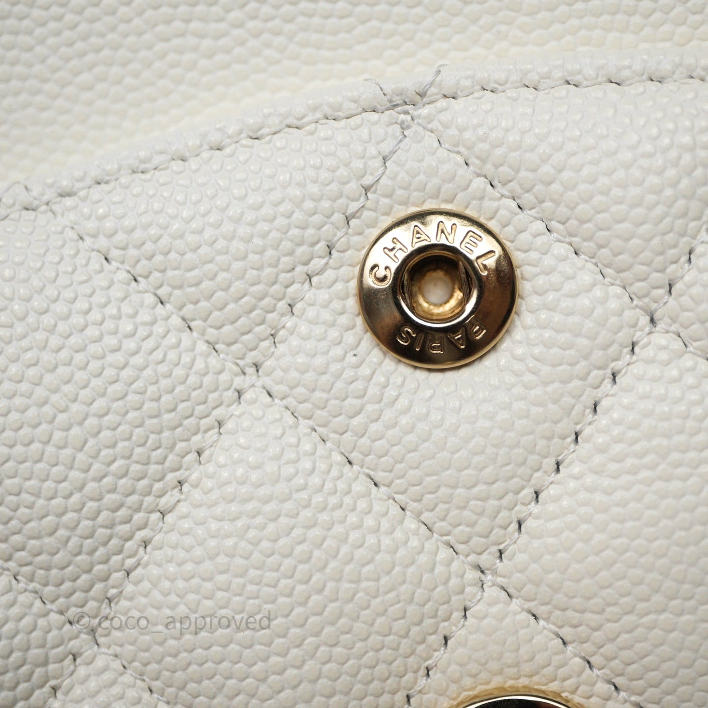 Chanel Classic Quilted Small S/M Flap Ivory White Caviar Gold Hardware