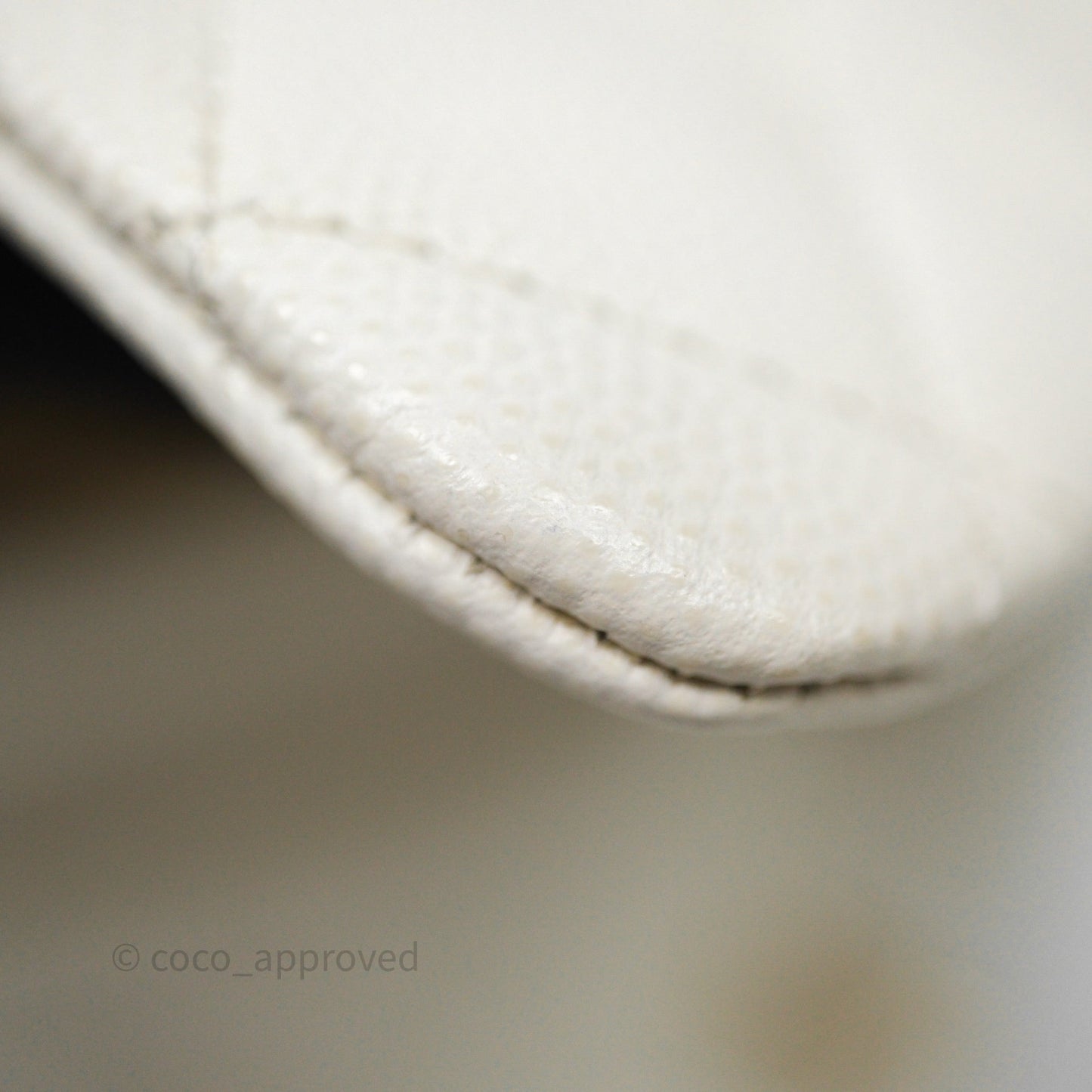 Chanel Classic Quilted Small S/M Flap Ivory White Caviar Gold Hardware