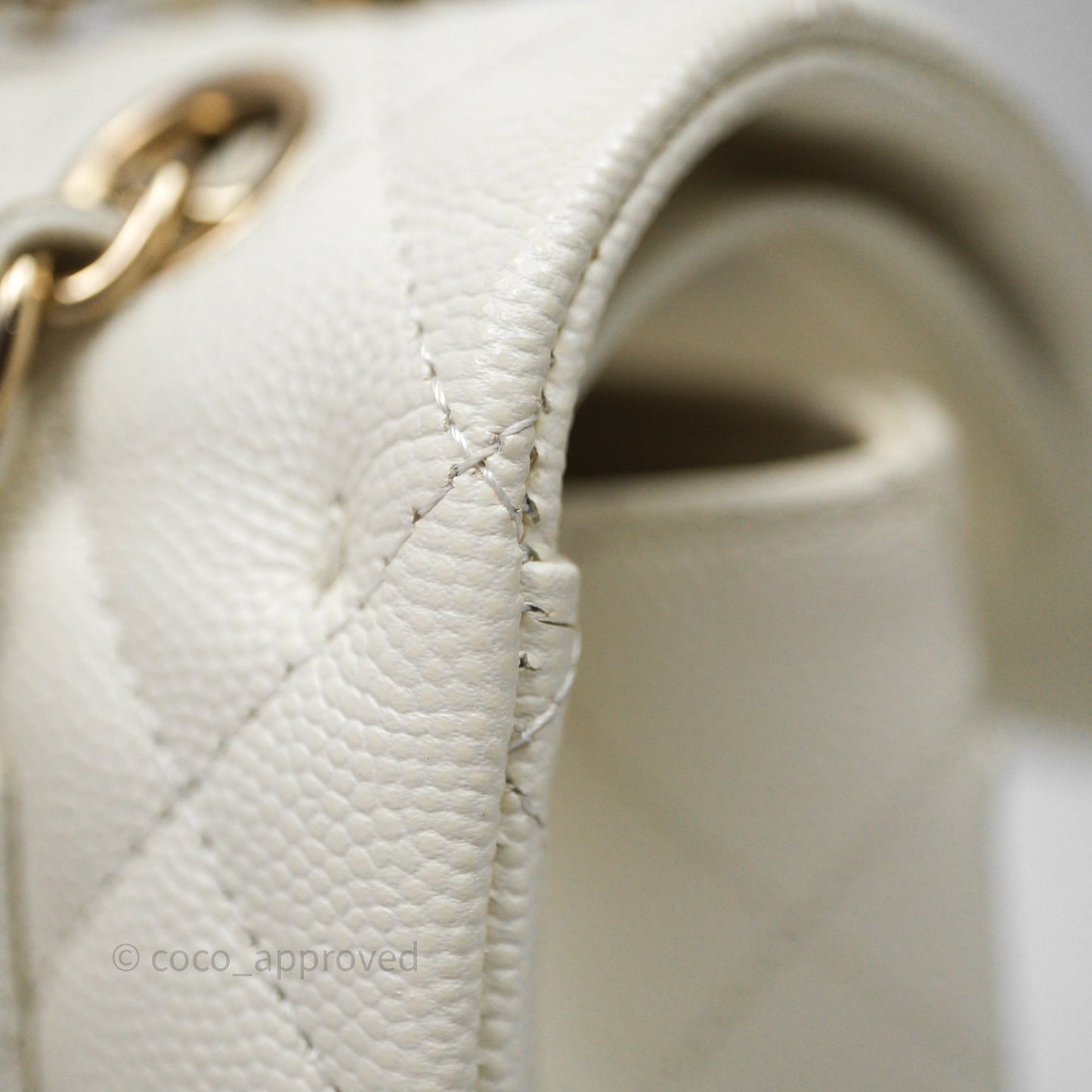 Chanel Classic Quilted Small S/M Flap Ivory White Caviar Gold Hardware