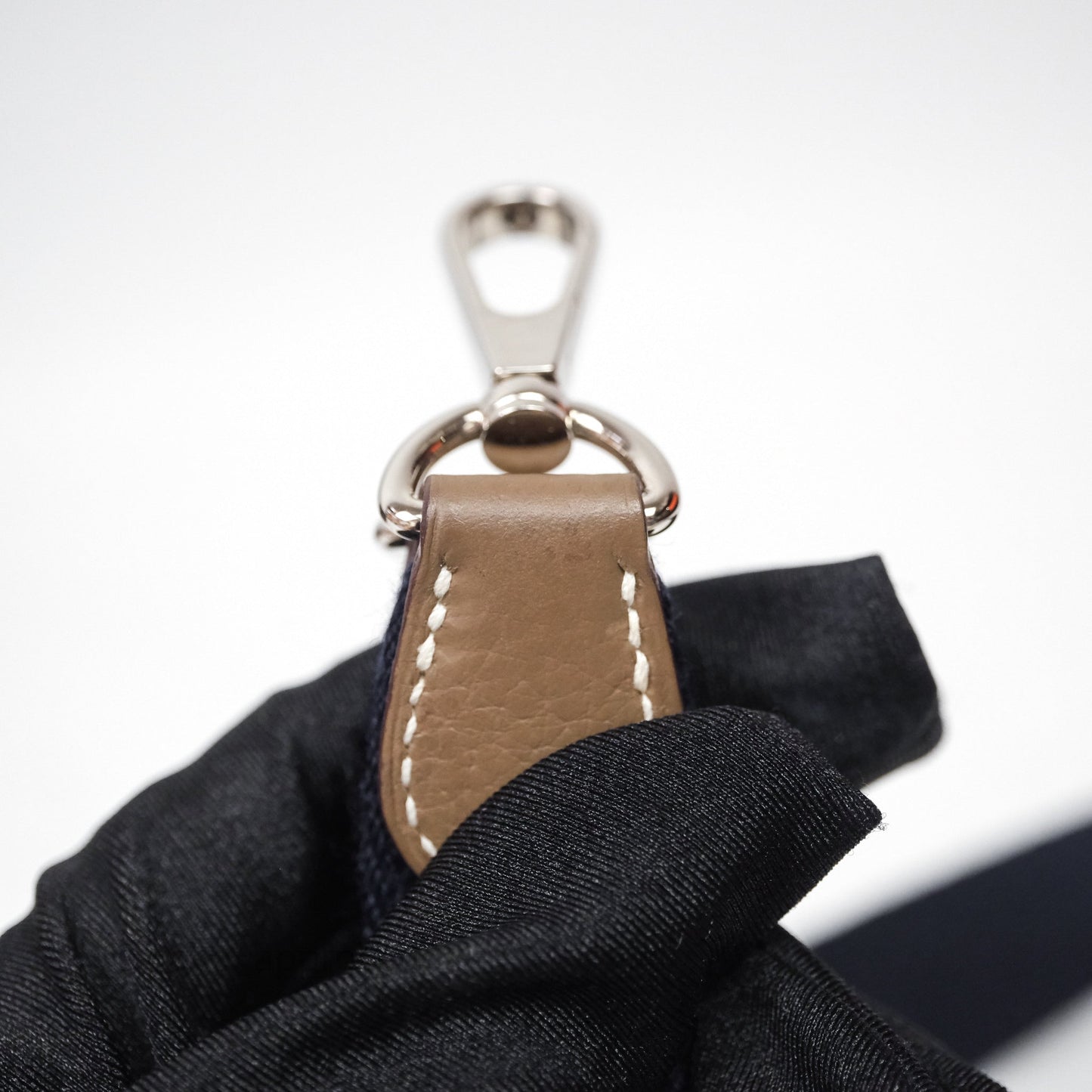 Hermès Mini Evelyne 16 Etoupe 18 Clemence Palladium Hardware with Bleu Indigo Strap
