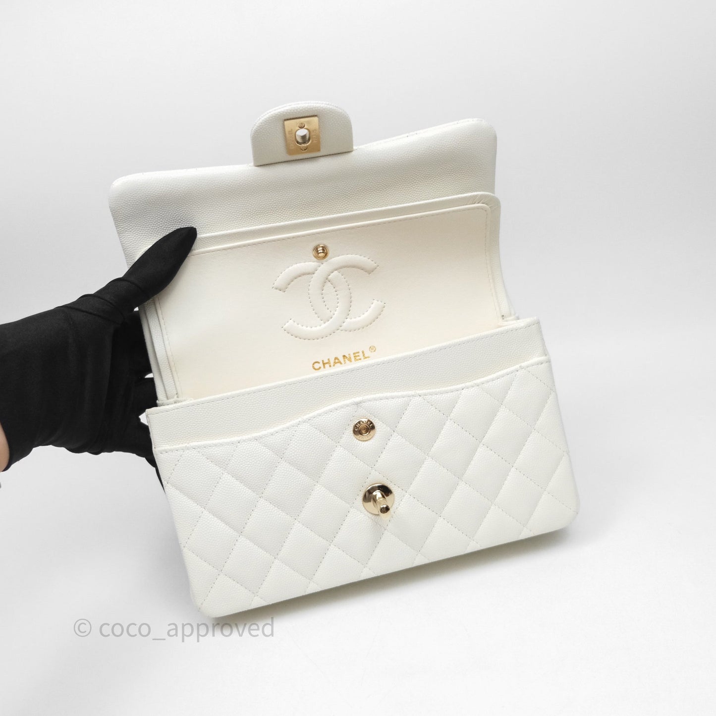 Chanel Classic Quilted Small S/M Flap Ivory White Caviar Gold Hardware