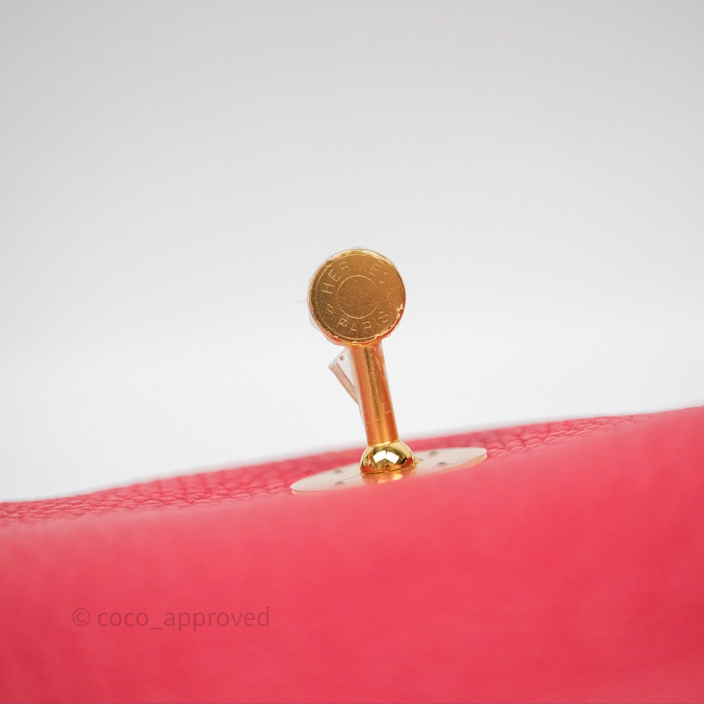 Hermes Lindy 26 Rouge Casaque Q5 Clemence Gold Hardware