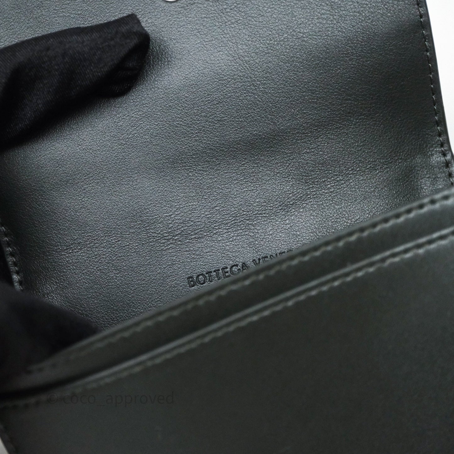 Bottega Veneta Cassette Business Dark Green Card Case Silver Hardware