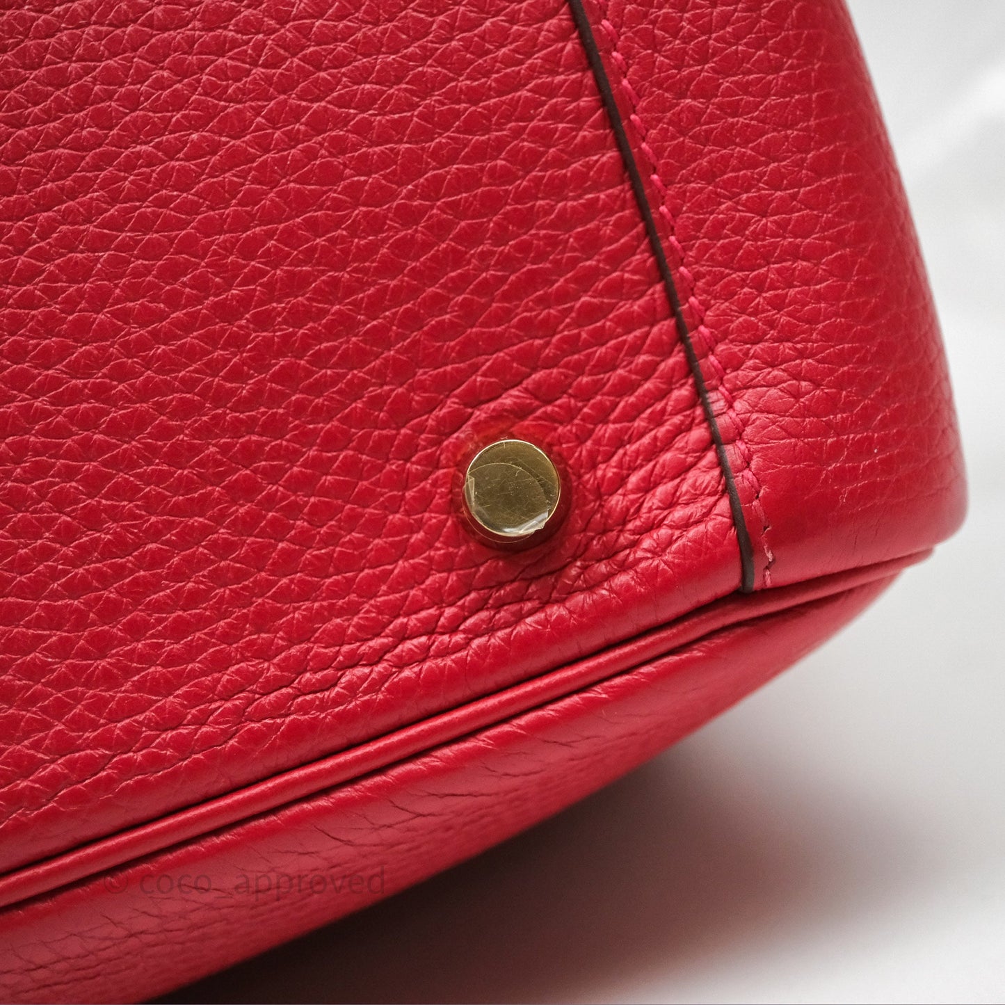 Hermes Lindy 26 Rouge Casaque Q5 Clemence Gold Hardware