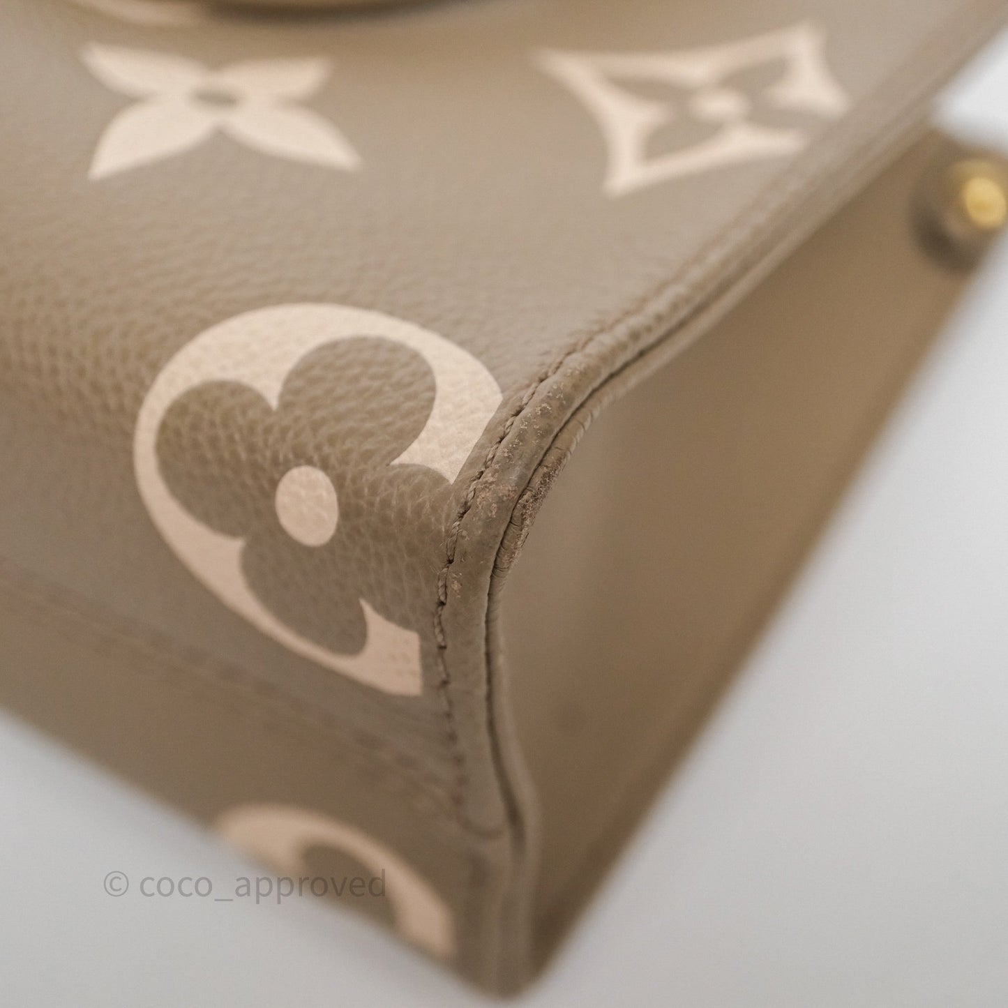 Louis Vuitton OnTheGo BB Dove Gray/Cream Monogram Empreinte Leather