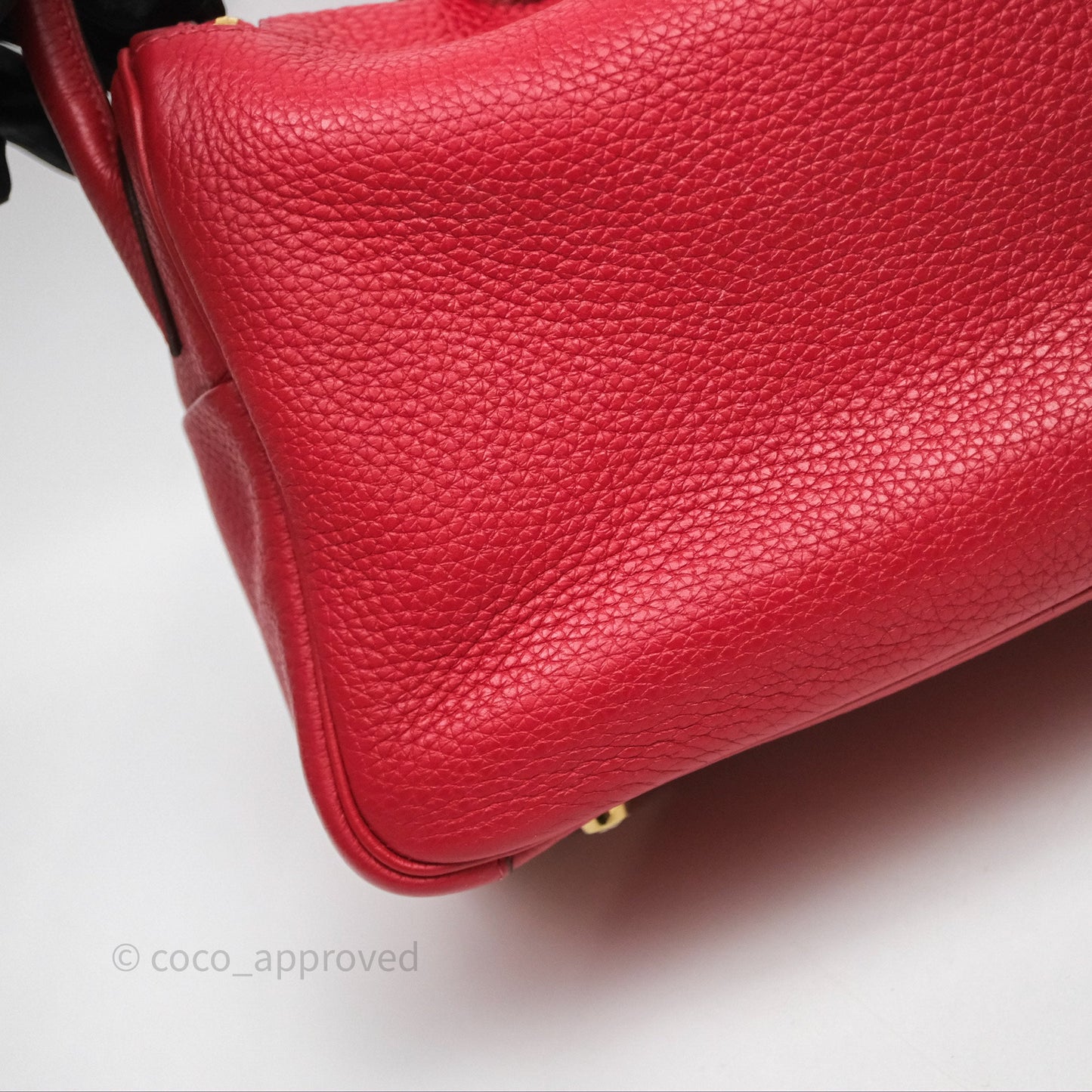 Hermes Lindy 26 Rouge Casaque Q5 Clemence Gold Hardware