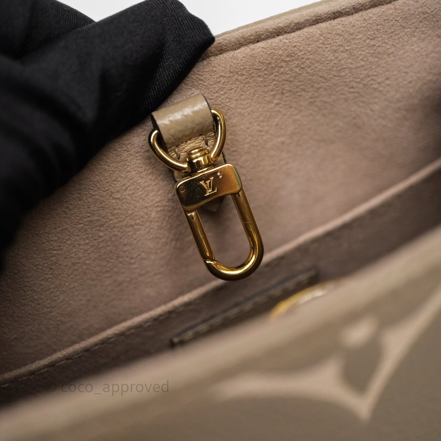 Louis Vuitton OnTheGo BB Dove Gray/Cream Monogram Empreinte Leather