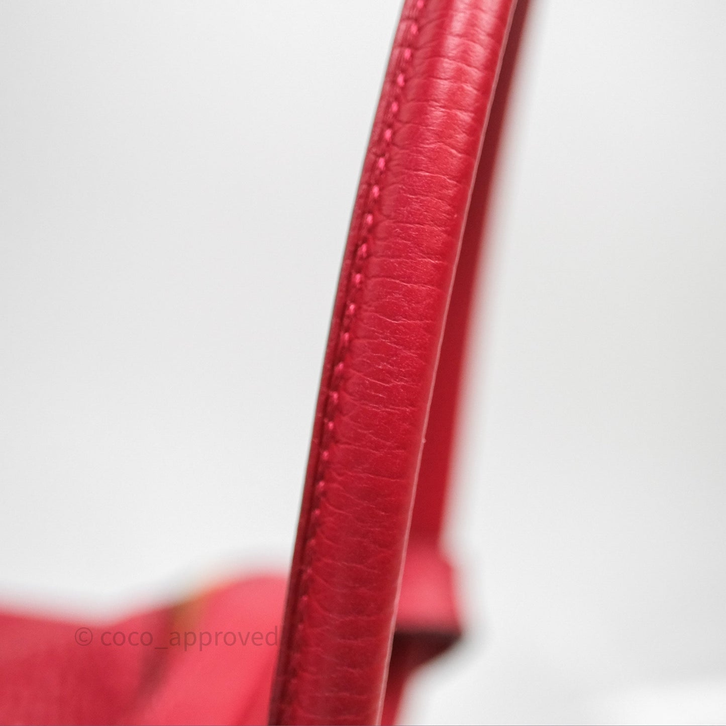 Hermes Lindy 26 Rouge Casaque Q5 Clemence Gold Hardware