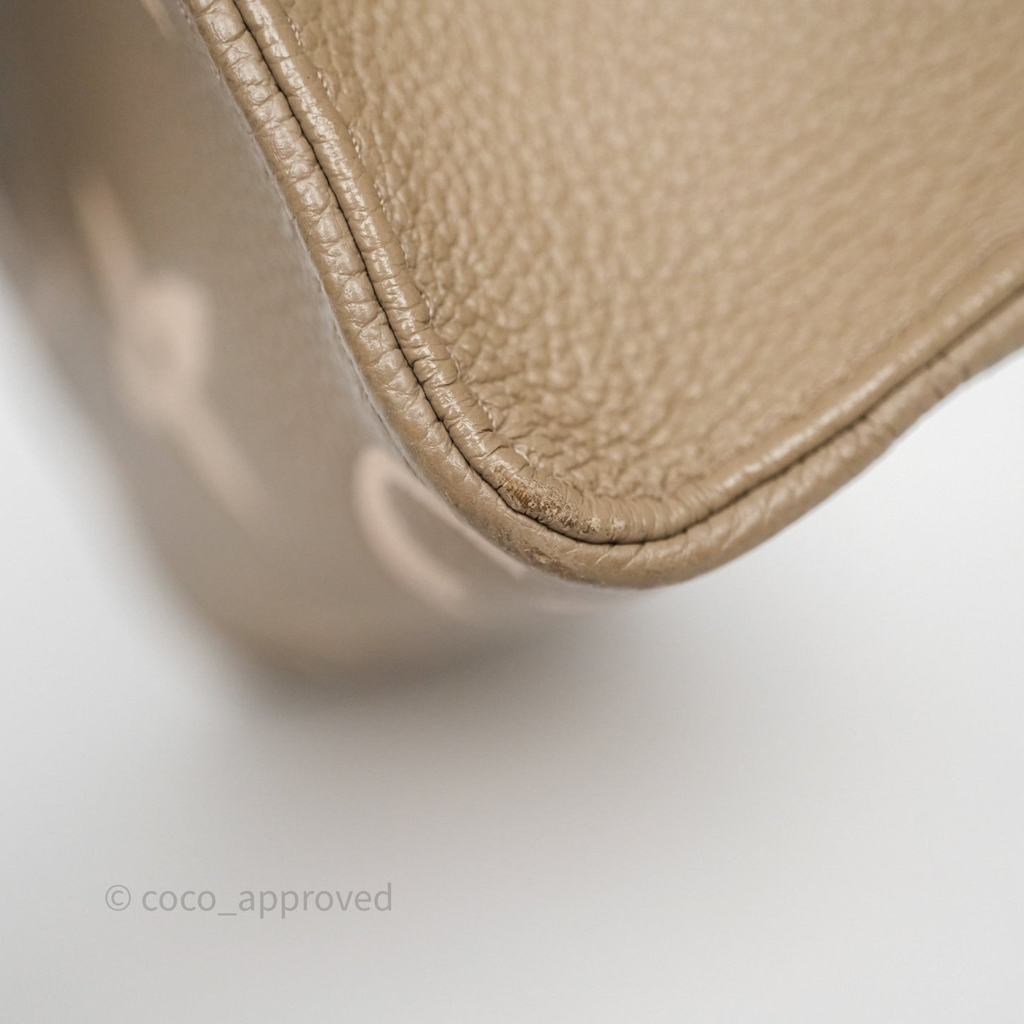 Louis Vuitton OnTheGo BB Dove Gray/Cream Monogram Empreinte Leather