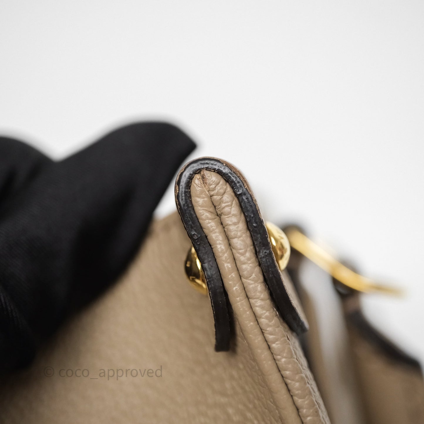 Louis Vuitton OnTheGo BB Dove Gray/Cream Monogram Empreinte Leather