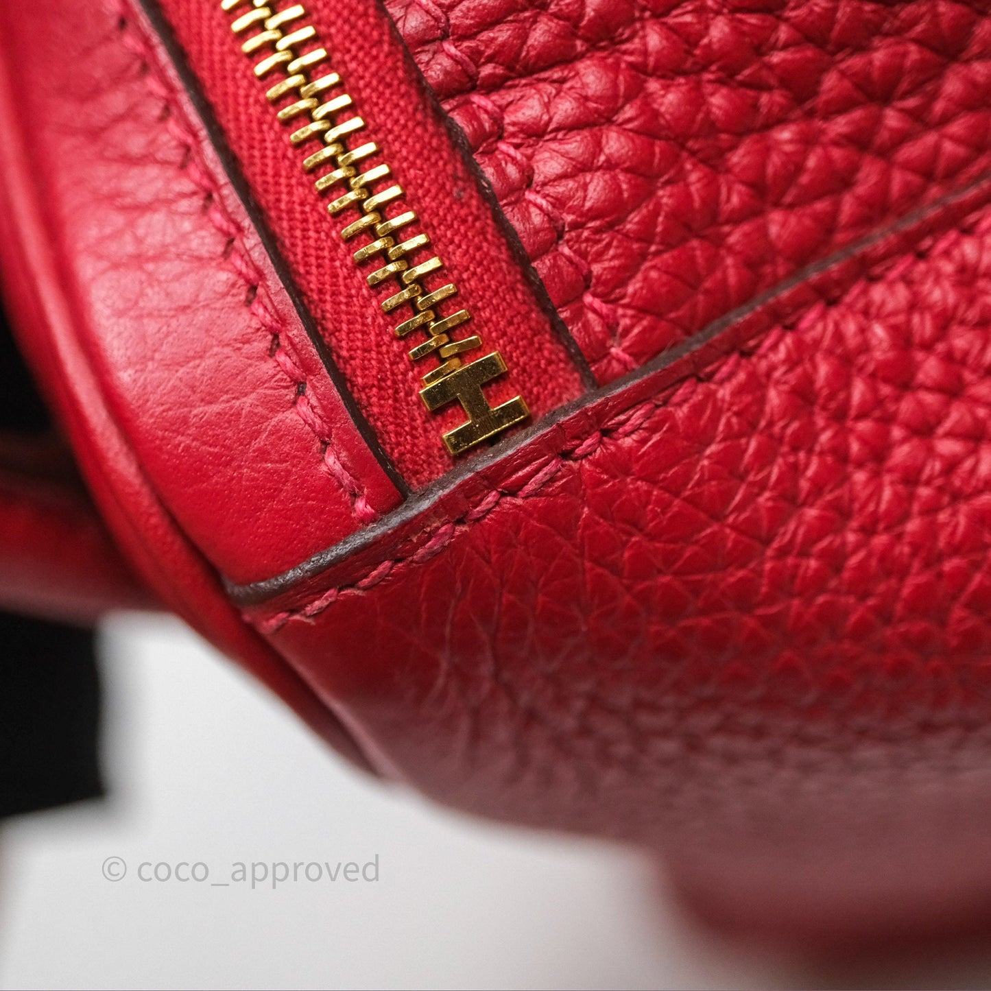 Hermes Lindy 26 Rouge Casaque Q5 Clemence Gold Hardware