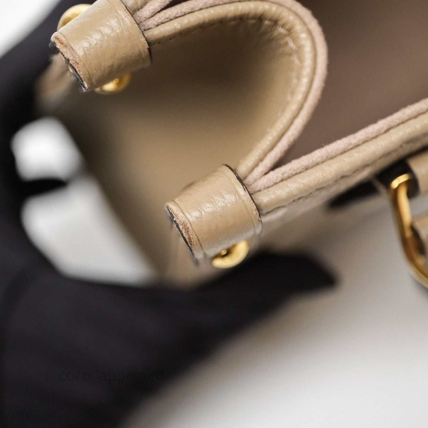 Louis Vuitton OnTheGo BB Dove Gray/Cream Monogram Empreinte Leather