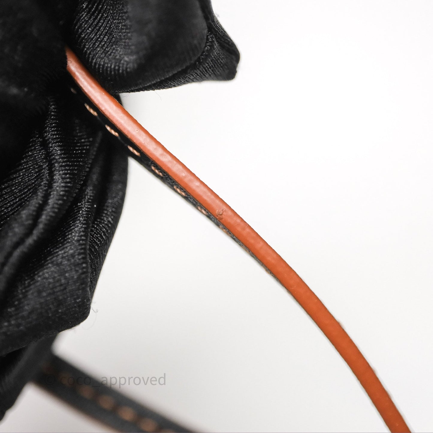Loewe Mini Hammock Drawstring Beige/ Black Calfskin