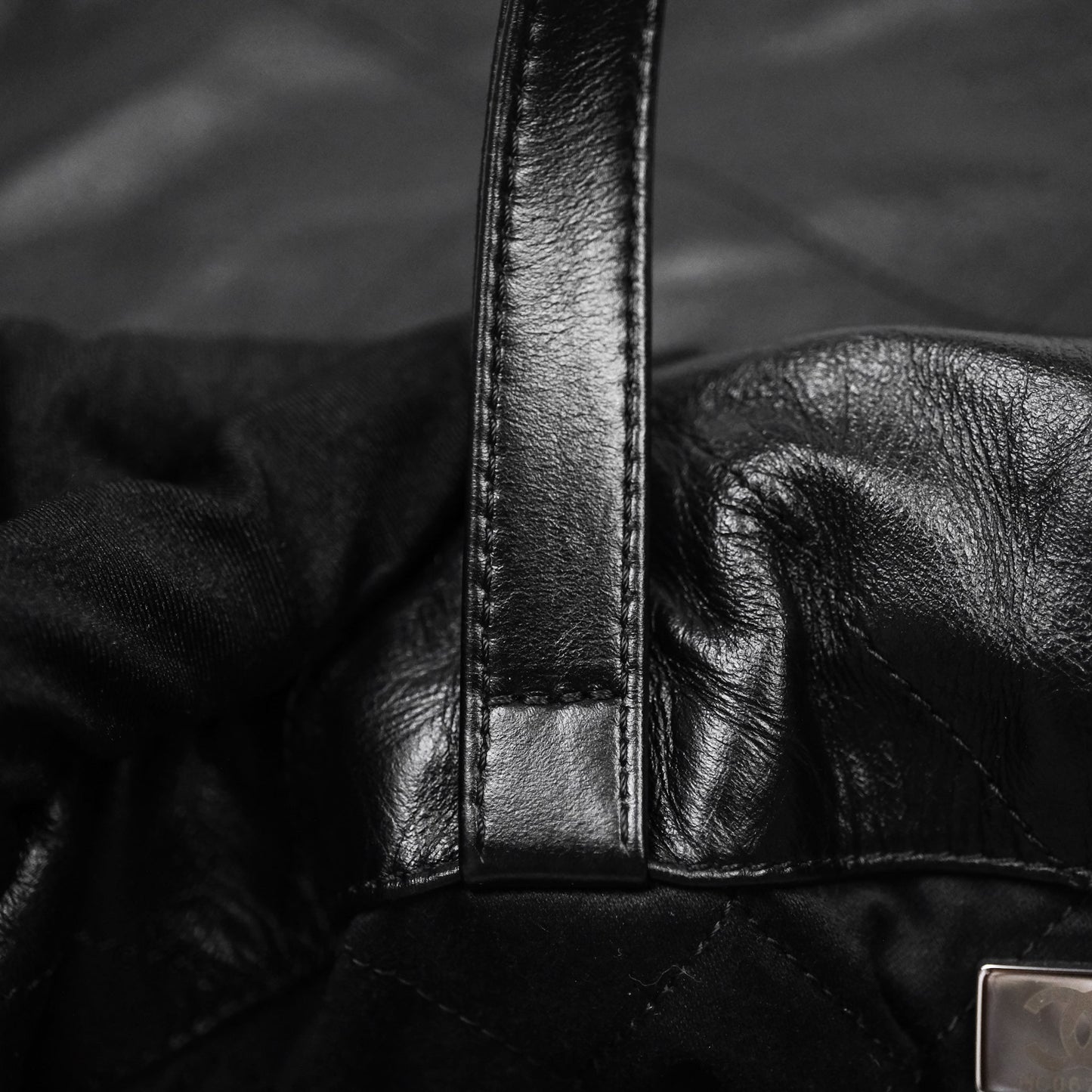 Chanel 22 Medium Calfskin Quilted Backpack Black