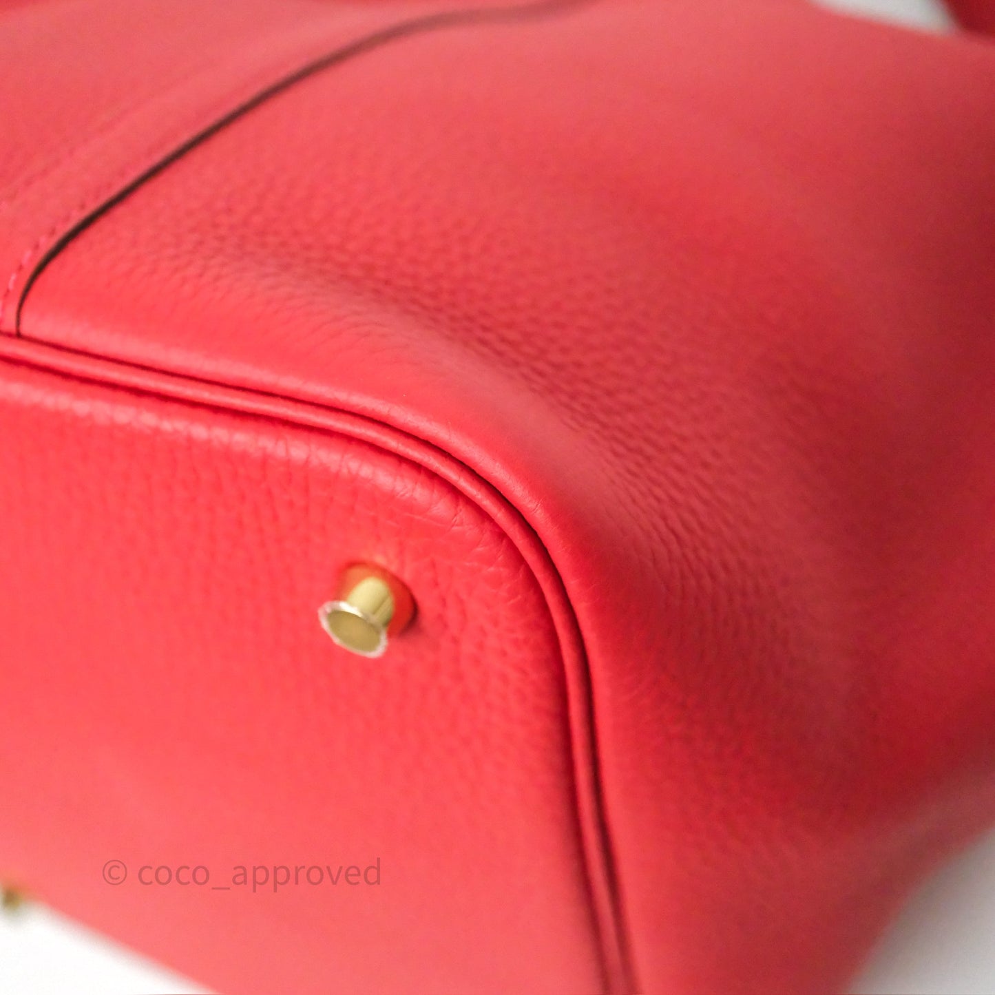 Hermès Picotin 22 Vermillon 5E Clemence Gold Hardware
