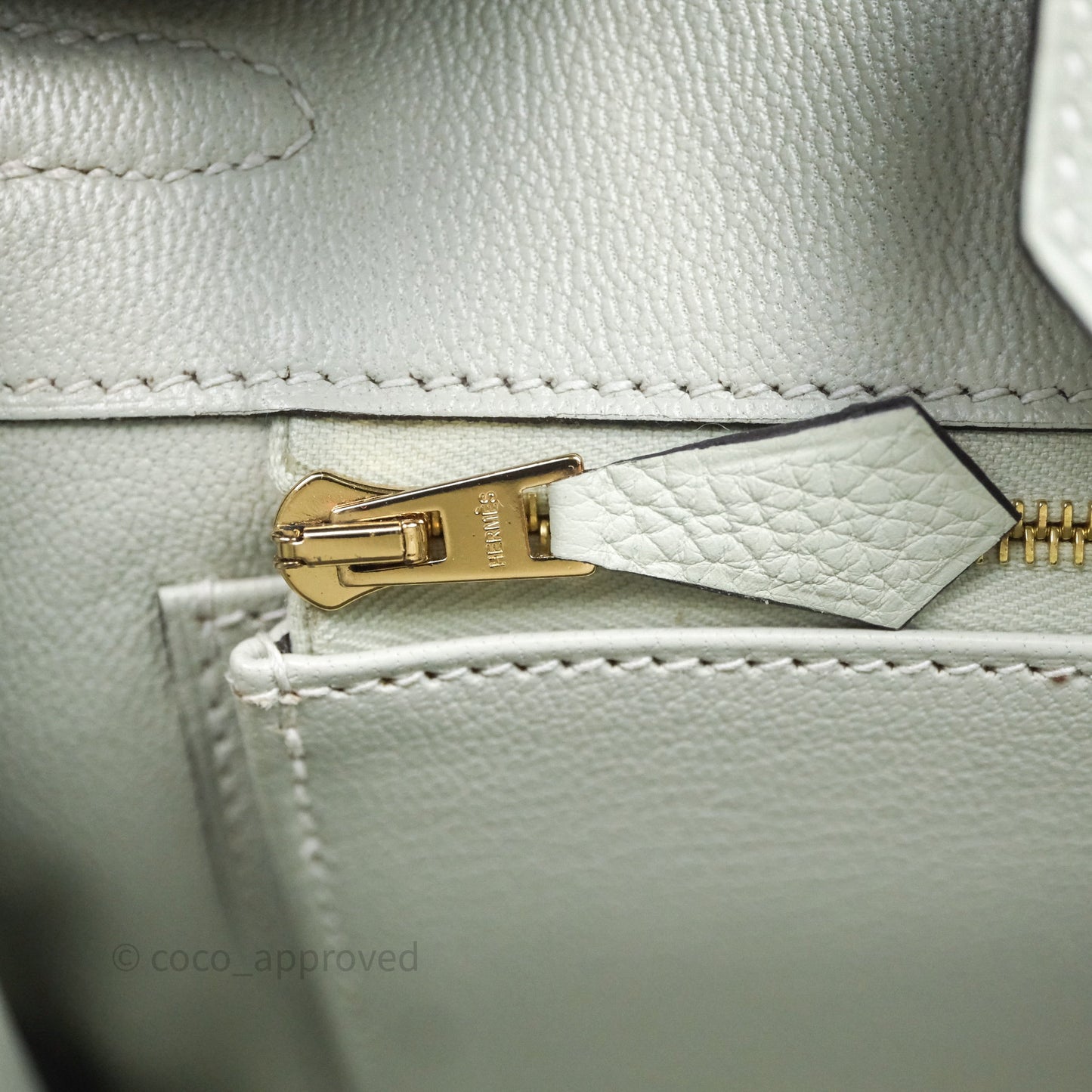 Hermes Birkin 25 Gris Neve 0W Togo Gold Hardware