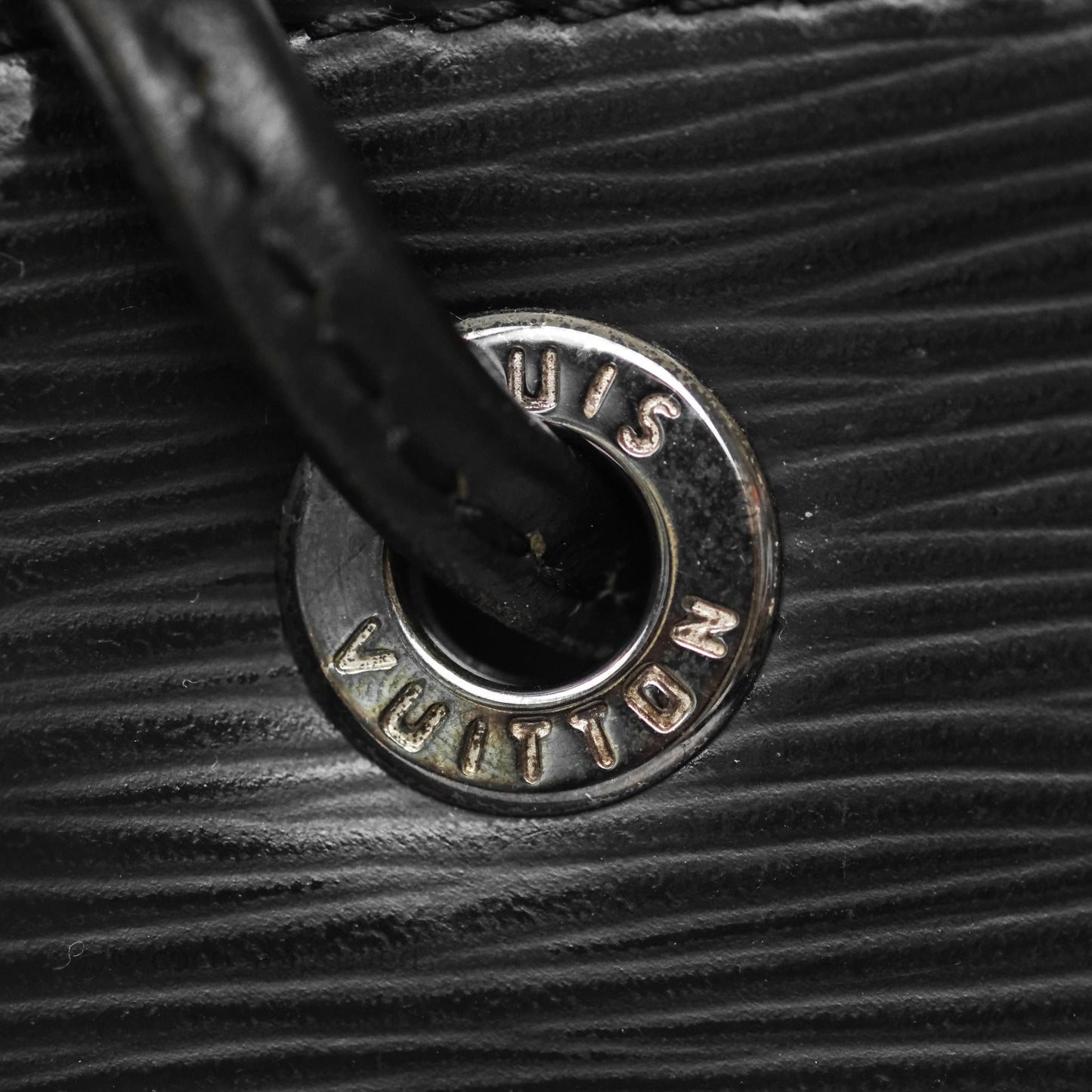 Louis Vuitton Petit Noe Shoulder Bag in Black Epi