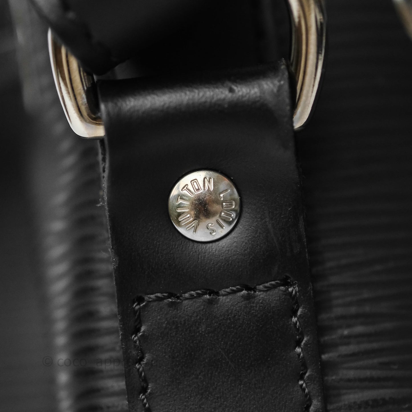 Louis Vuitton Petit Noe Shoulder Bag in Black Epi