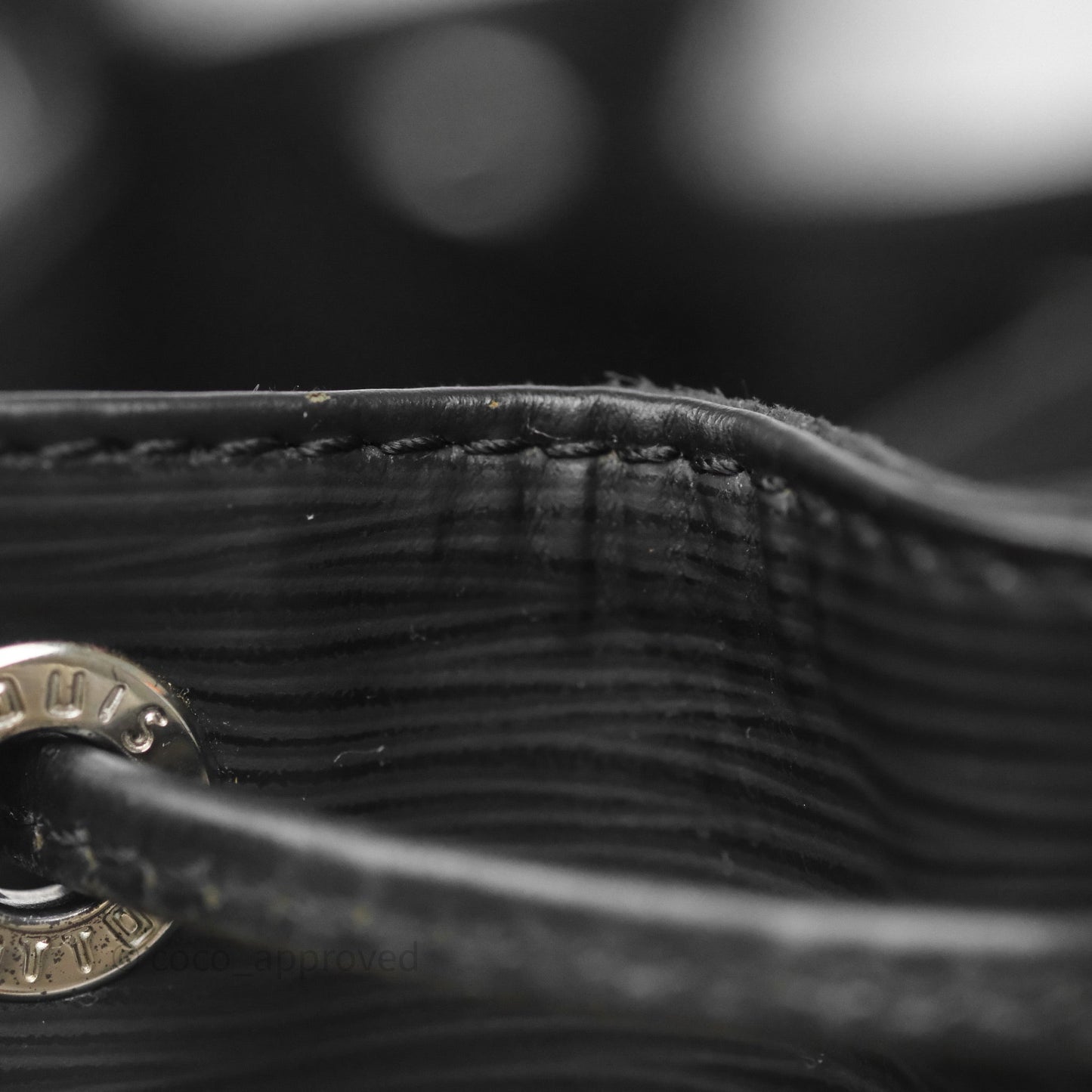 Louis Vuitton Petit Noe Shoulder Bag in Black Epi