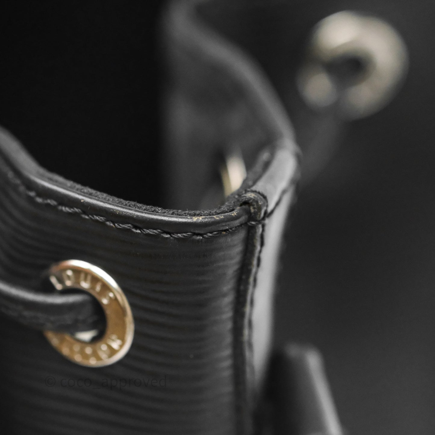 Louis Vuitton Petit Noe Shoulder Bag in Black Epi