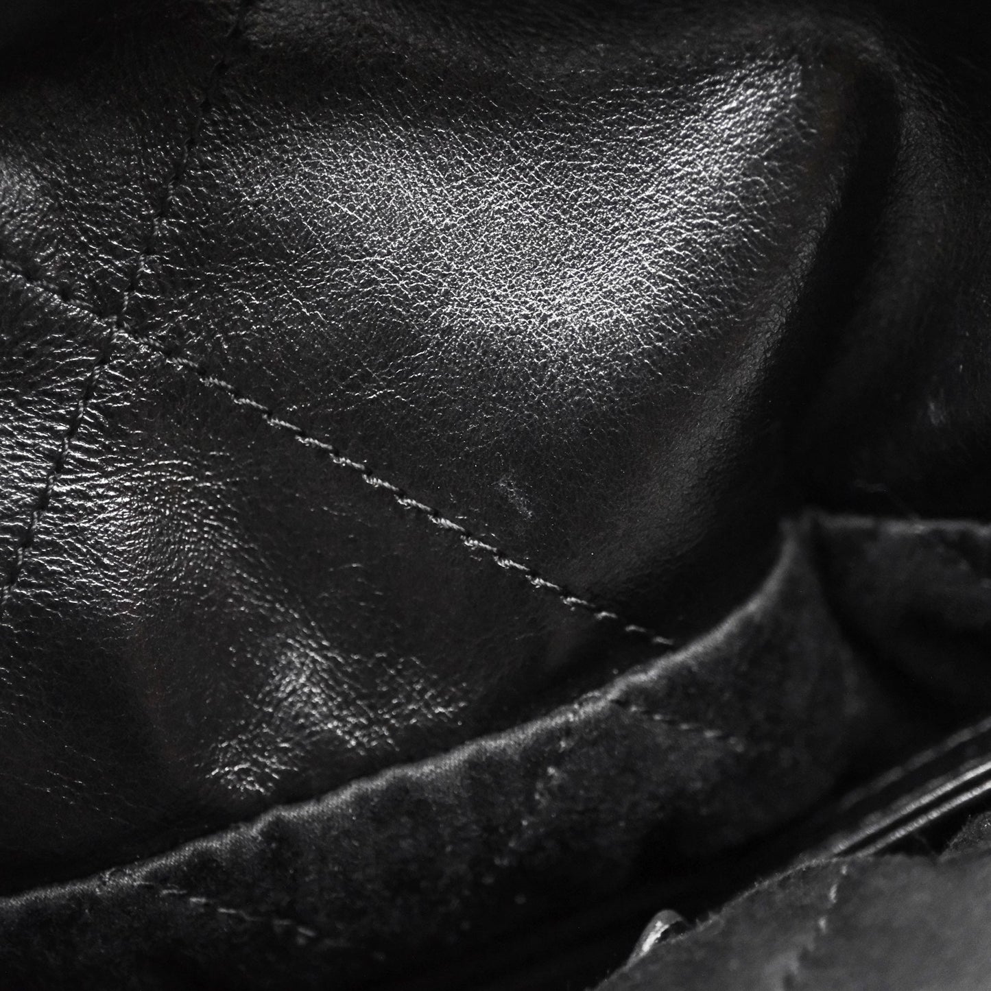 Chanel 22 Small Black Shiny Crumpled Calfskin Aged Gold Hardware