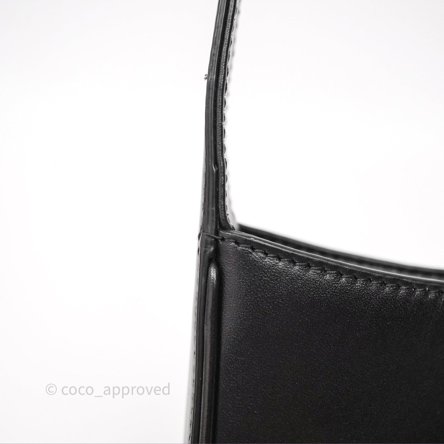 Saint Laurent ‘Le 5 a 7’ Mini Hobo Bag Black Smooth Calfskin