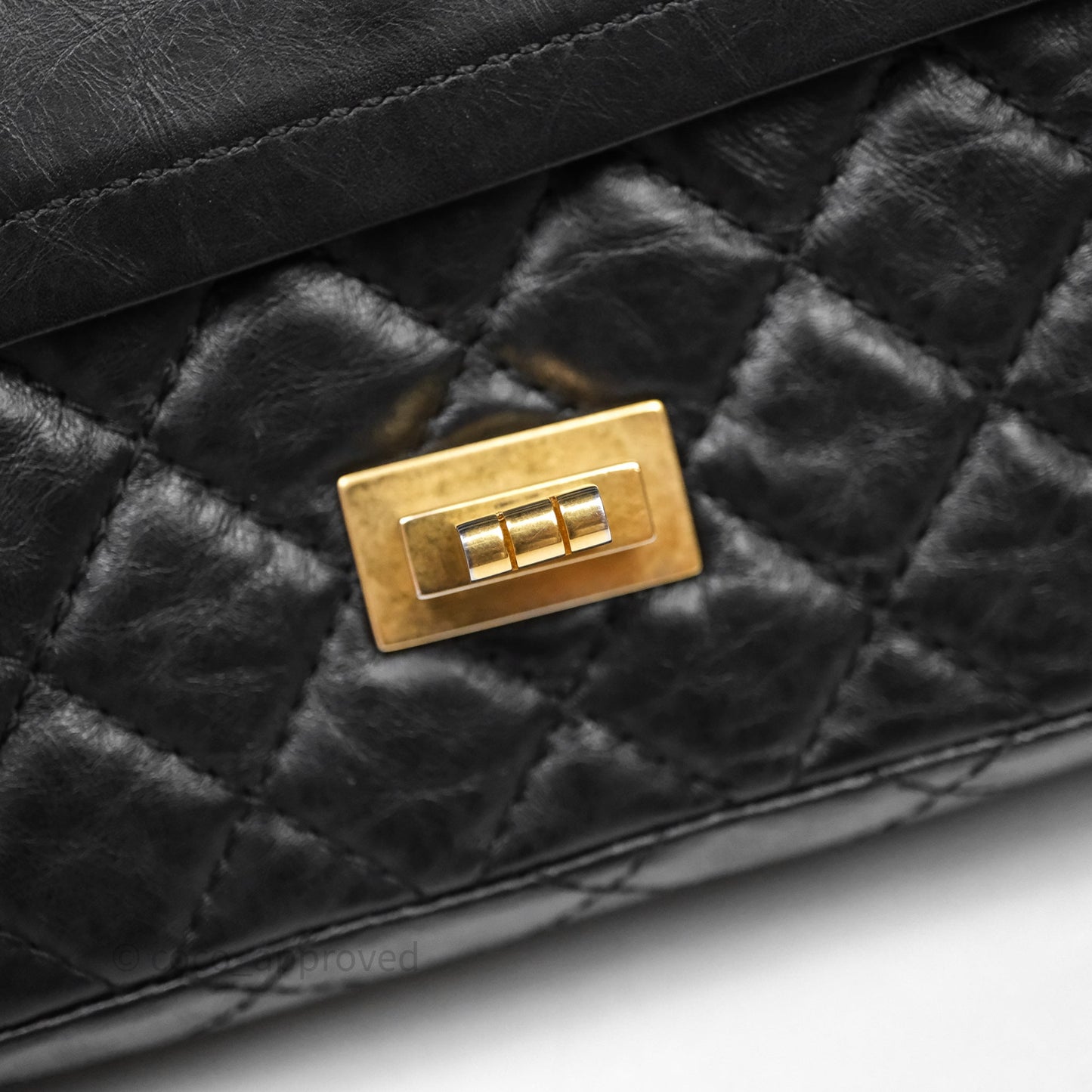 Chanel Reissue 225 Quilted Black Calfskin Aged Gold Hardware