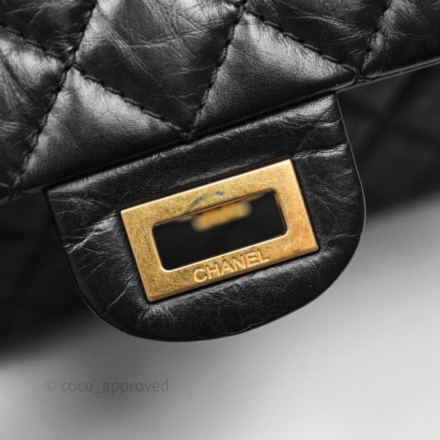 Chanel Reissue 225 Quilted Black Calfskin Aged Gold Hardware