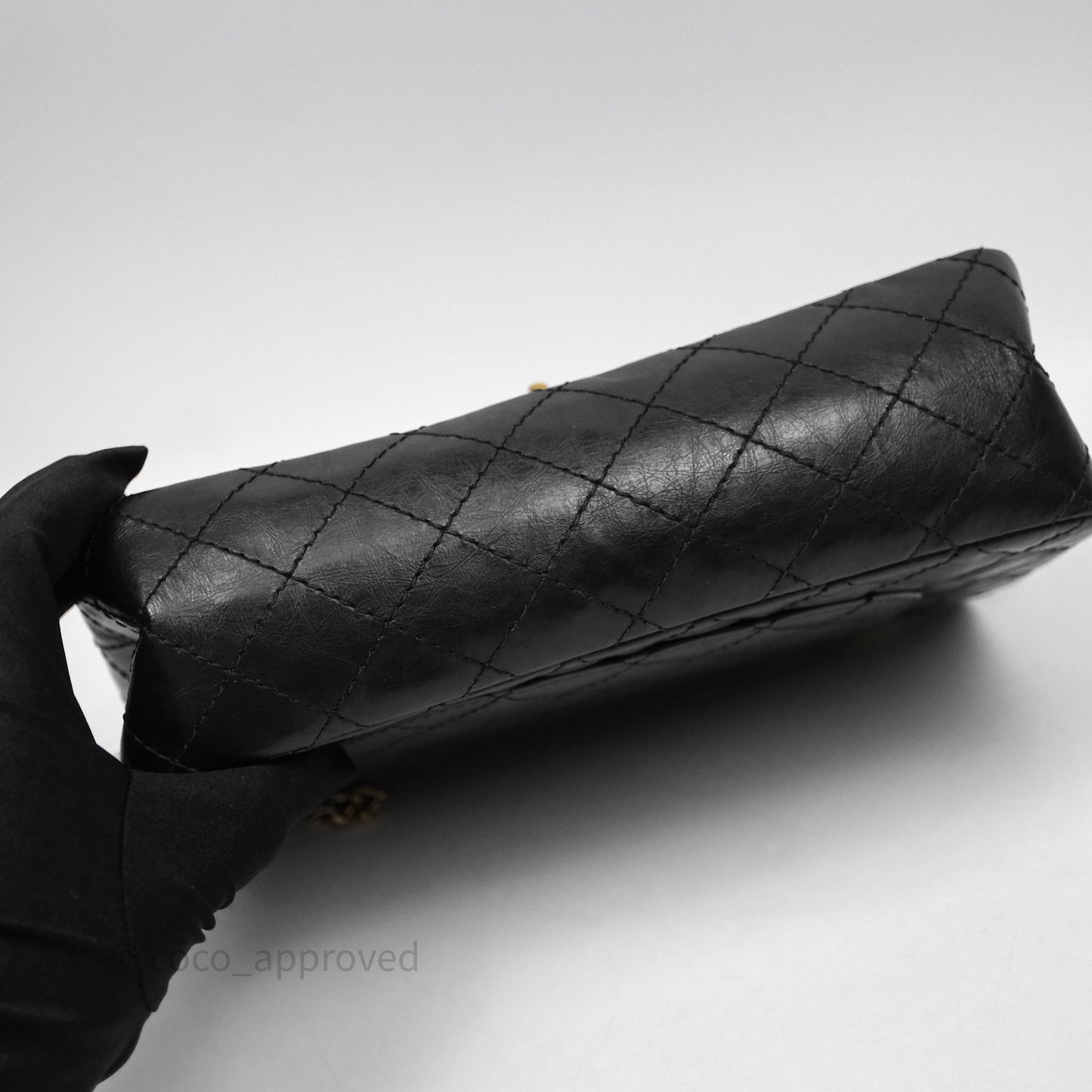Chanel Reissue 225 Quilted Black Calfskin Aged Gold Hardware