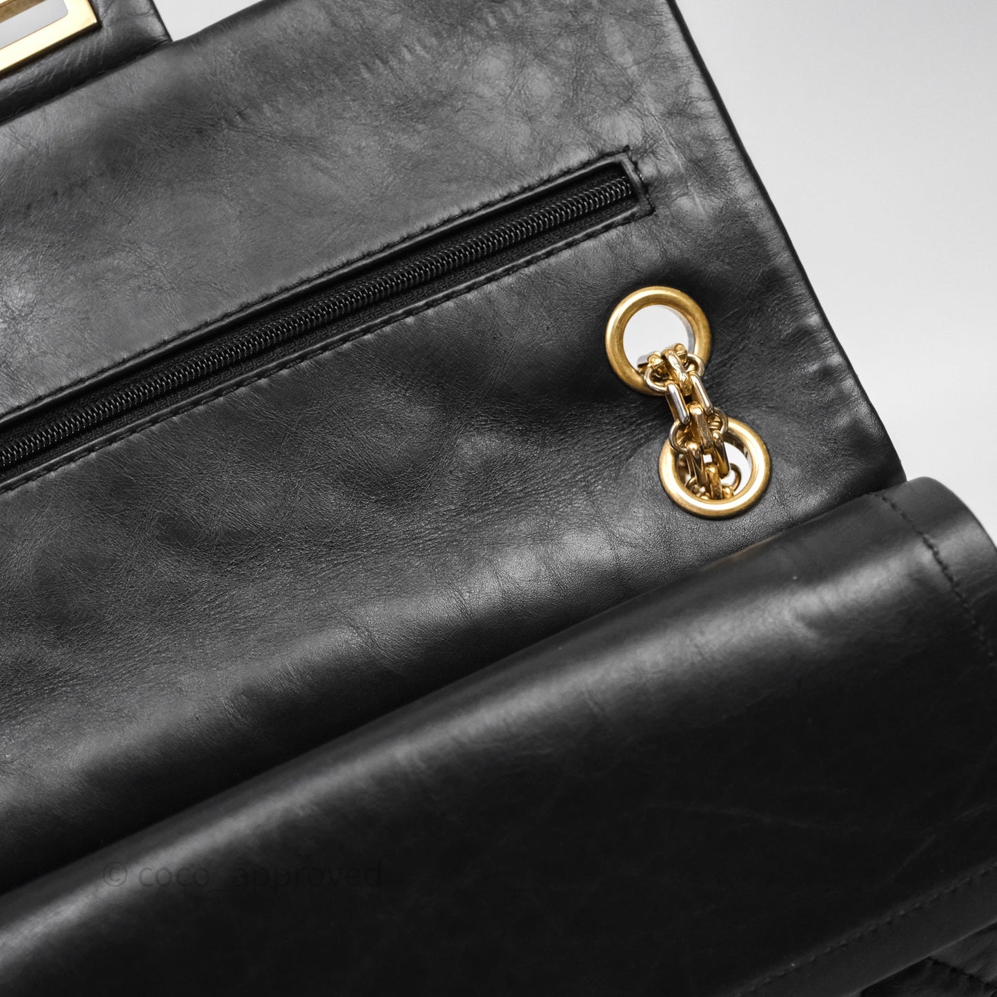 Chanel Reissue 225 Quilted Black Calfskin Aged Gold Hardware