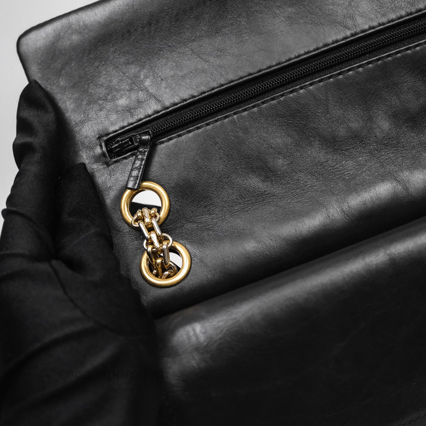 Chanel Reissue 225 Quilted Black Calfskin Aged Gold Hardware