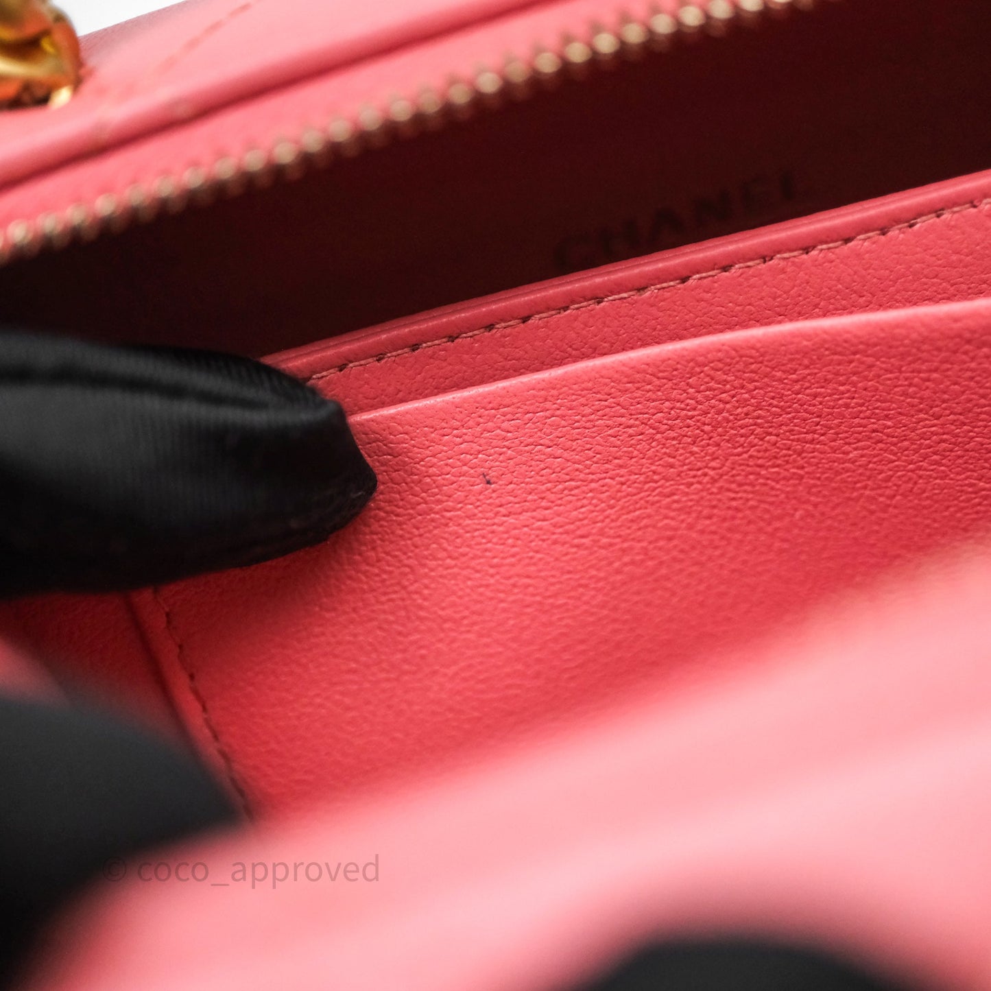 Chanel Top Handle Vanity Case Pink Lambskin Aged Gold Hardware
