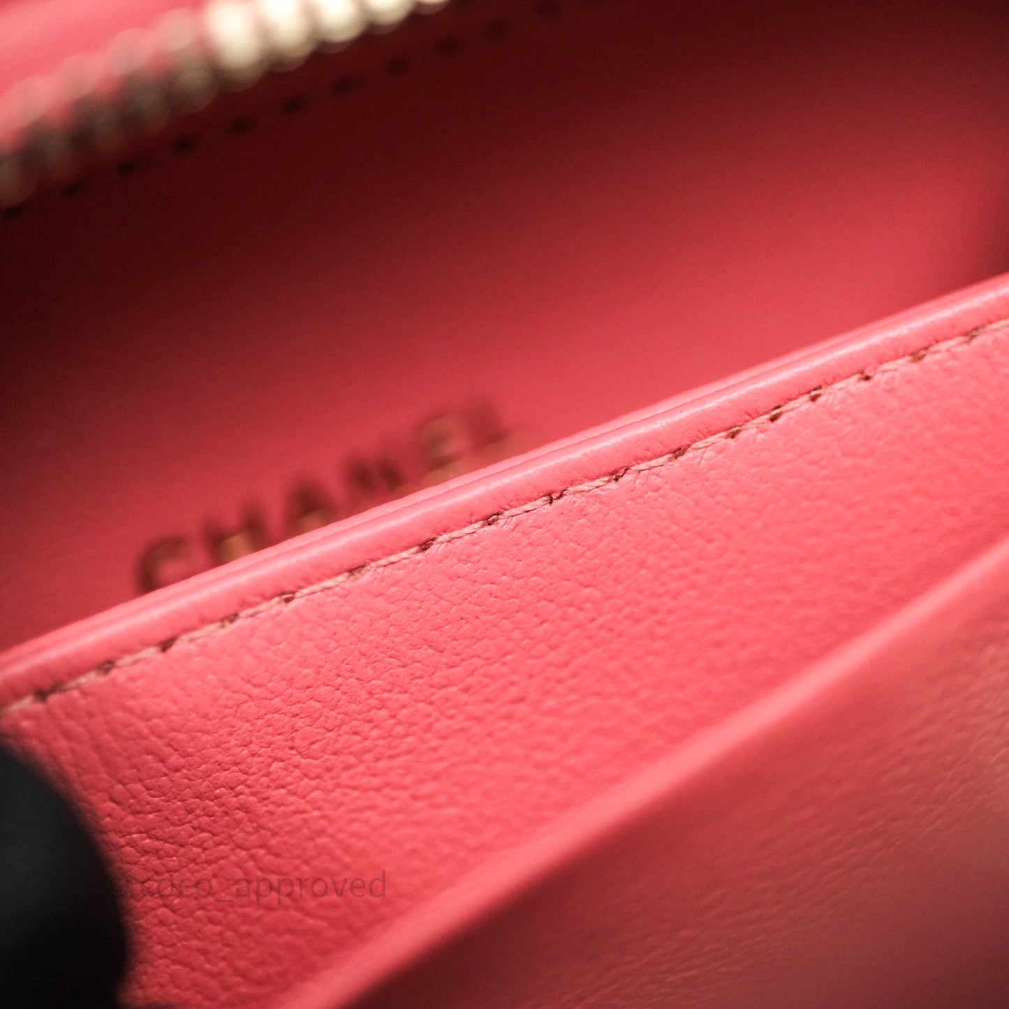 Chanel Top Handle Vanity Case Pink Lambskin Aged Gold Hardware